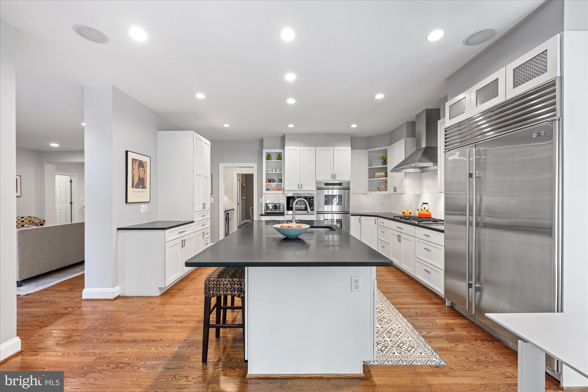 SOMERSET - Residential