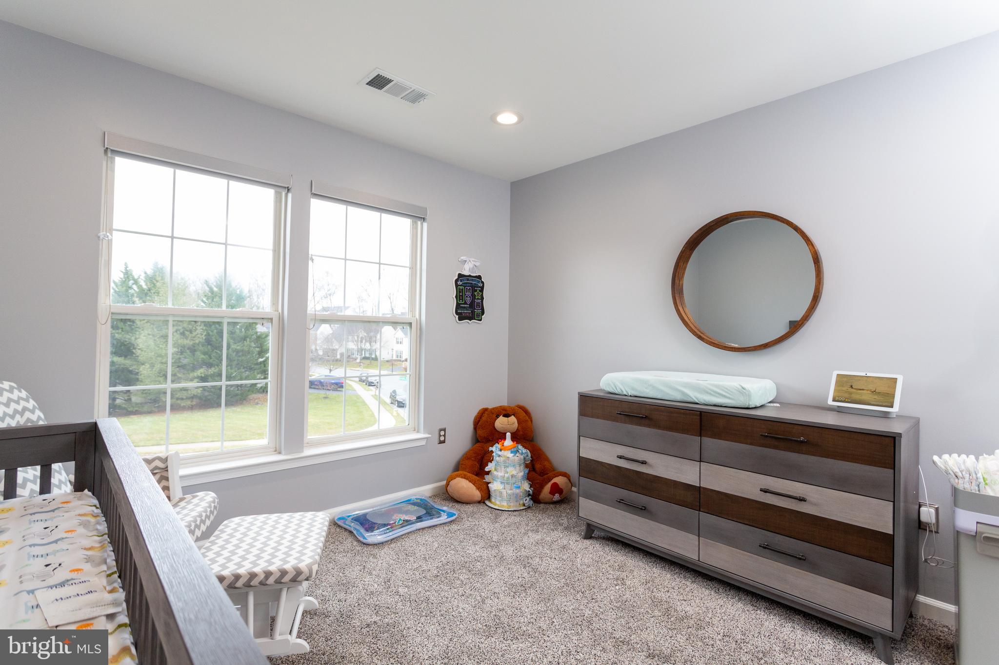 SPRING RIDGE - Residential