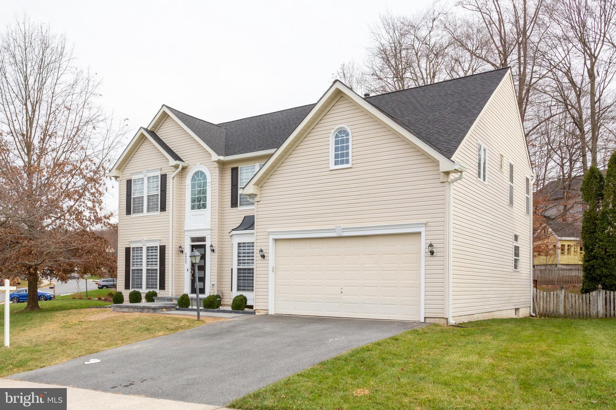 SPRING RIDGE - Residential