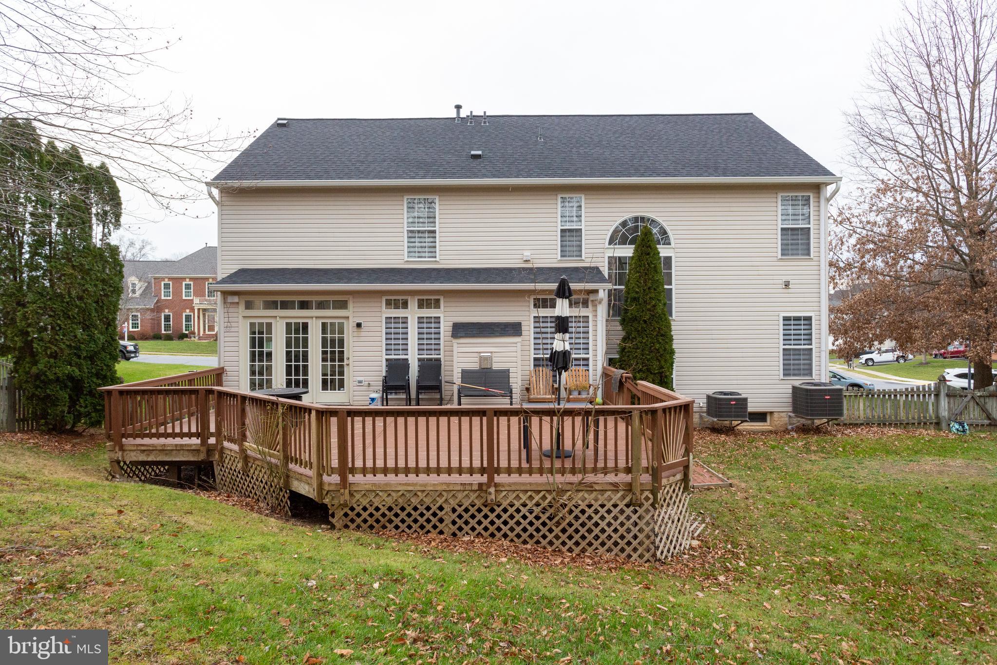 SPRING RIDGE - Residential