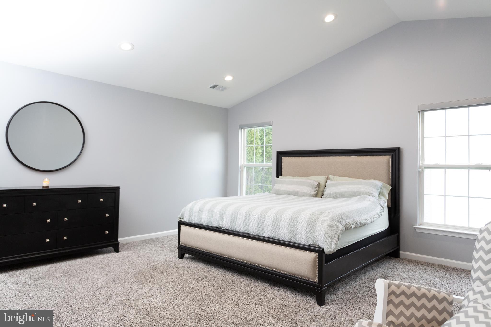 SPRING RIDGE - Residential