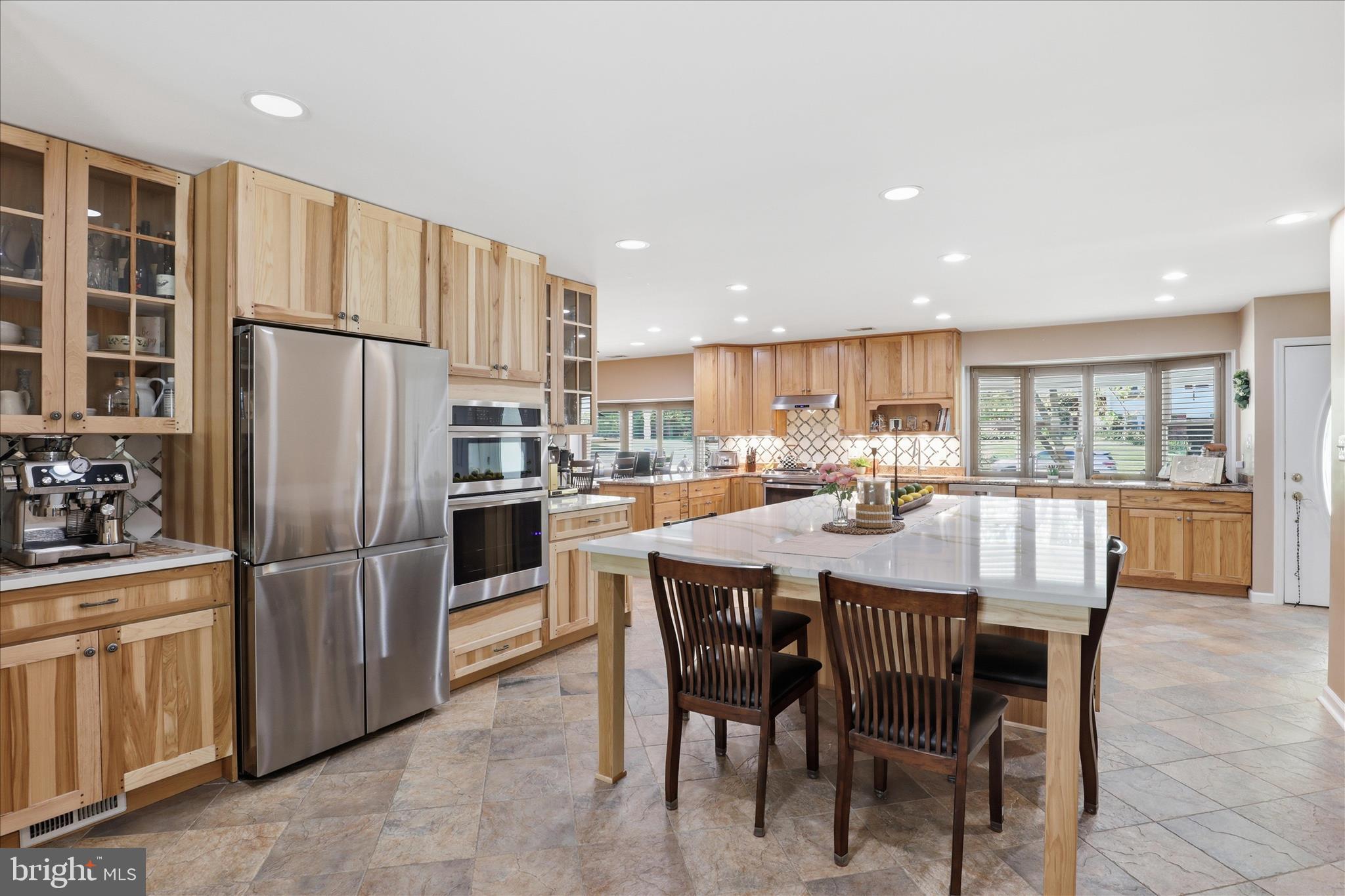 NORTH SPRINGFIELD - Residential