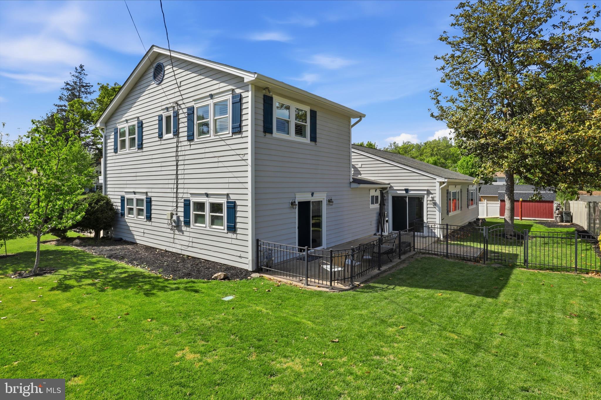 NORTH SPRINGFIELD - Residential