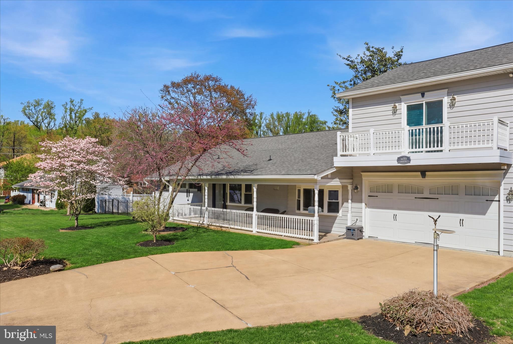 NORTH SPRINGFIELD - Residential