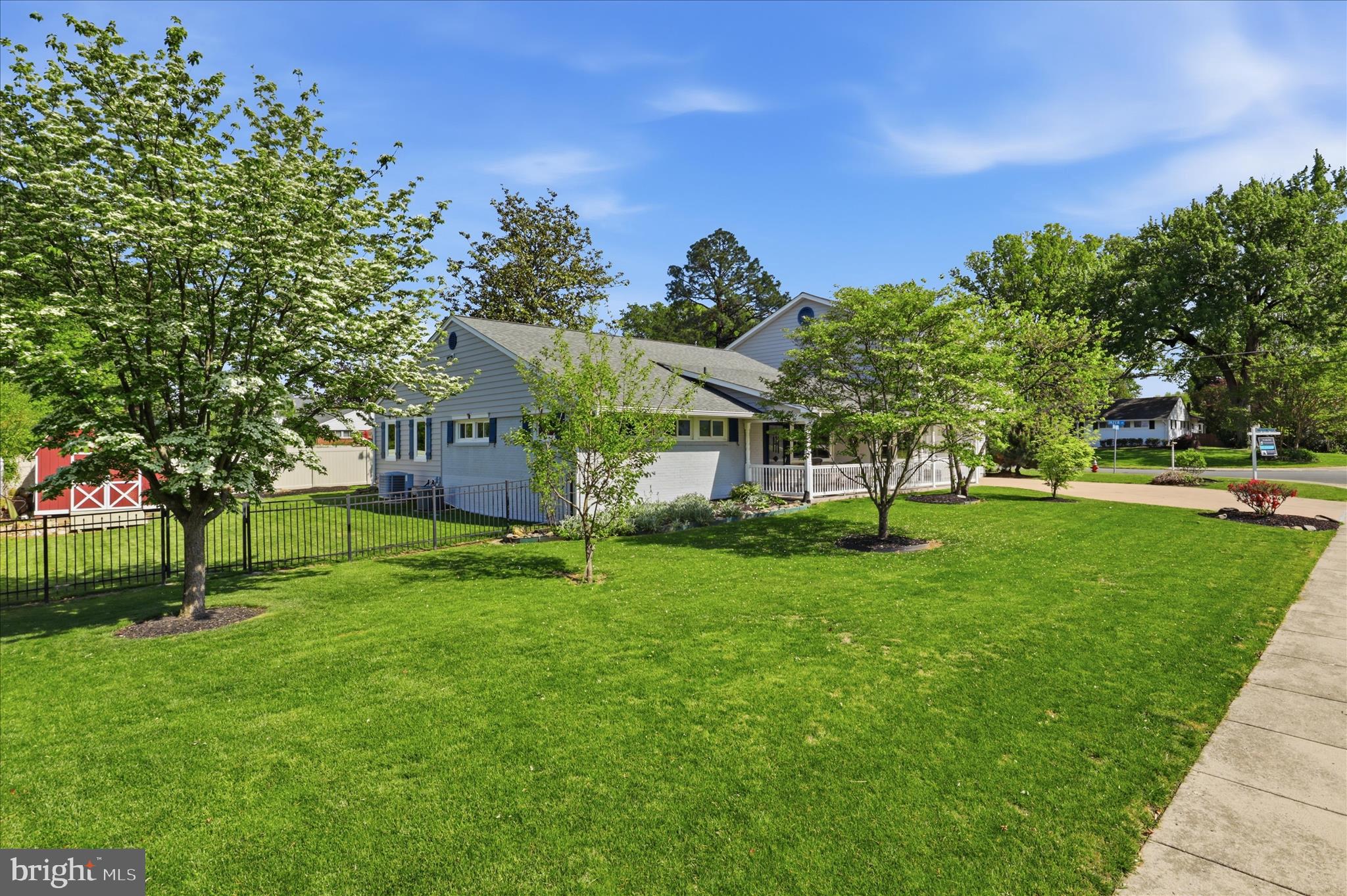 NORTH SPRINGFIELD - Residential