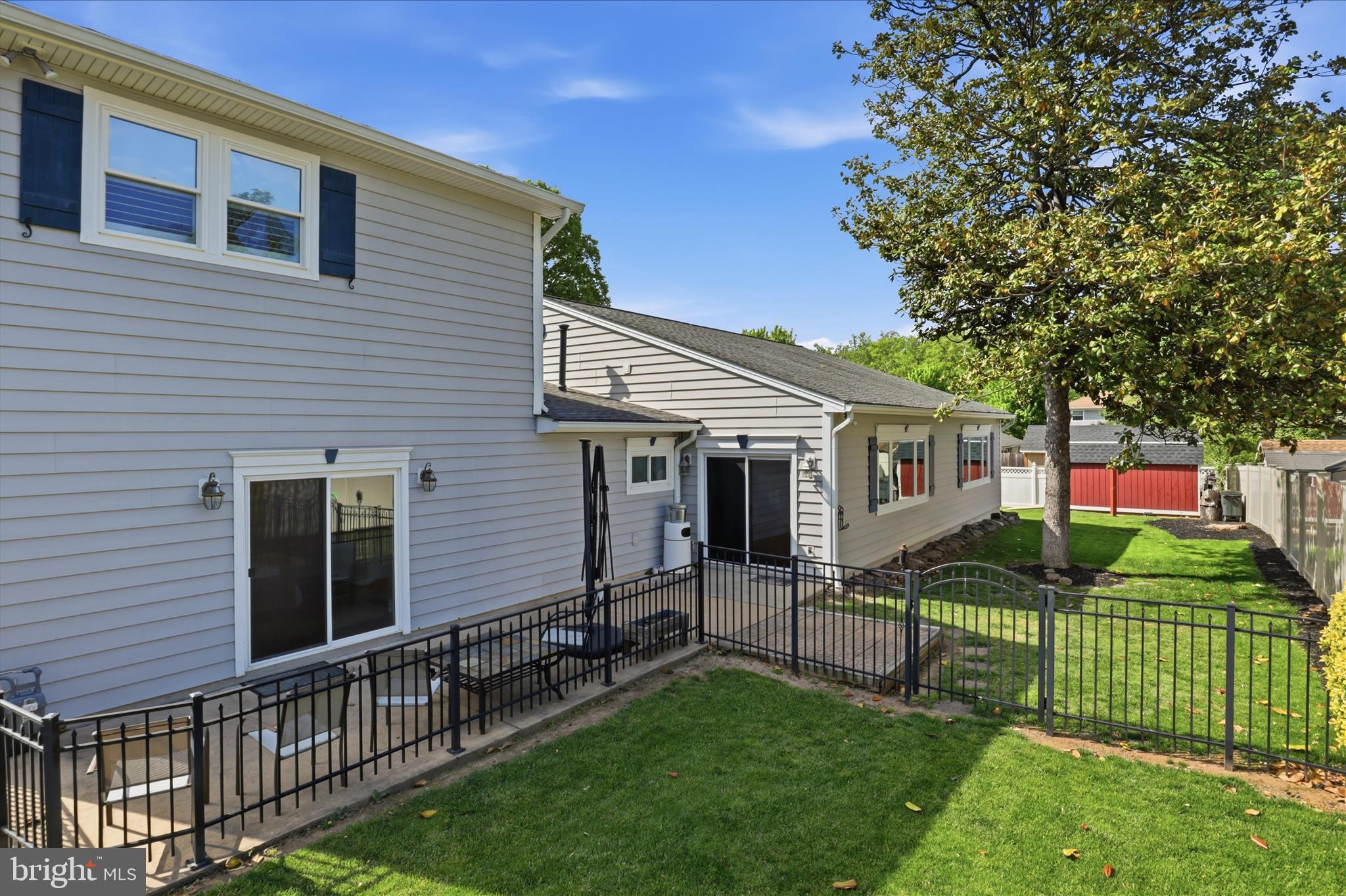 NORTH SPRINGFIELD - Residential