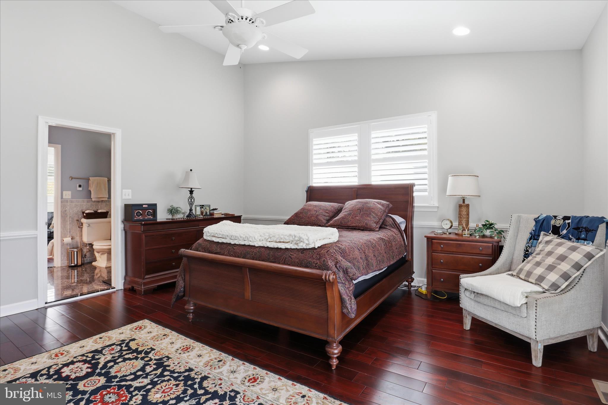 NORTH SPRINGFIELD - Residential