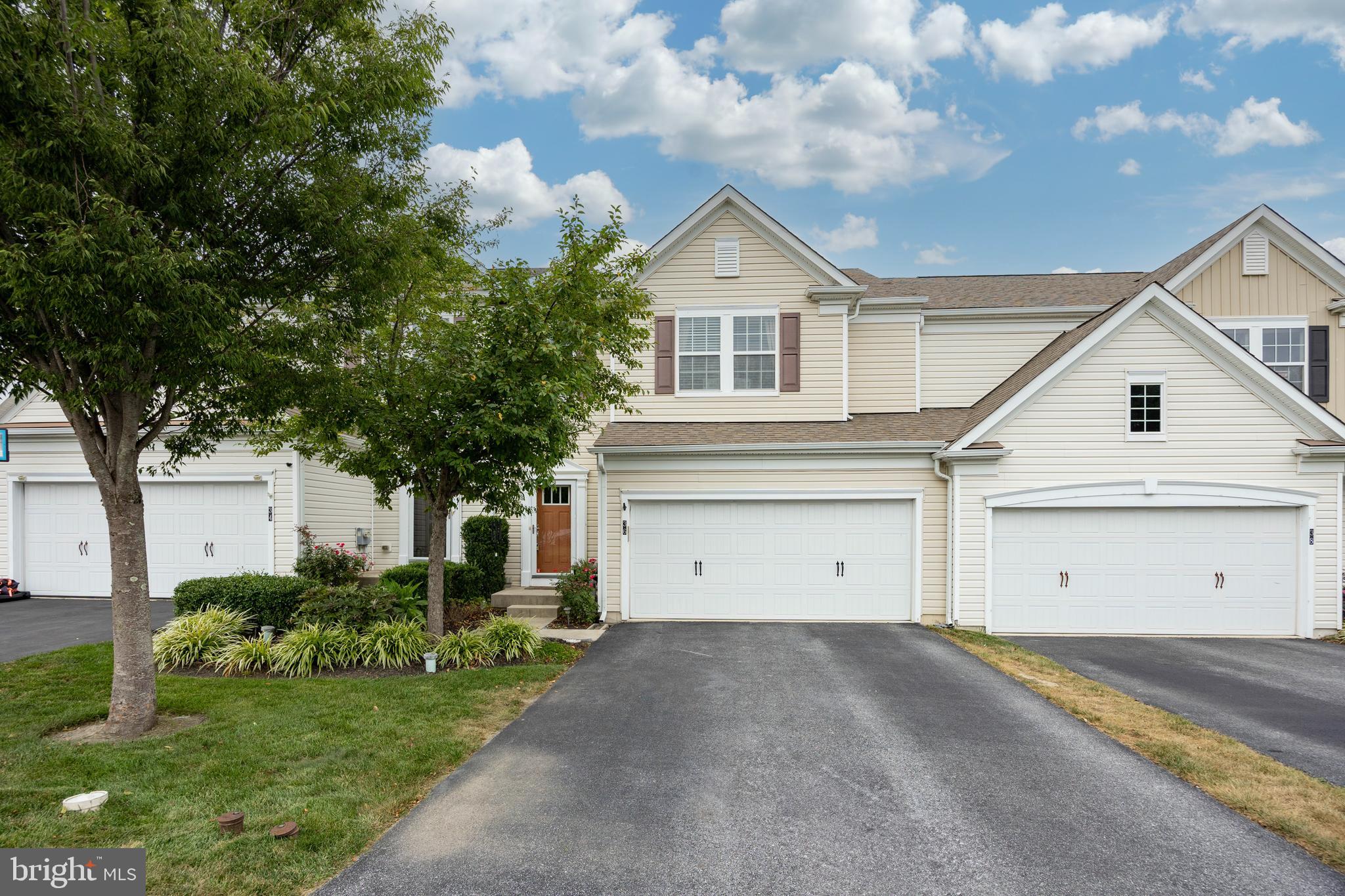 Welcome to this updated 3-bedroom, 2.5-bath townhome with a finished walk-out basement and 2-car garage, tucked away on a quiet cul-de-sac in the highly sought-after Applecross community.
Step into the two-story foyer with hardwood floors and wainscoting that flow throughout the main level. The spacious living room features recessed lighting and a gas fireplace, opening seamlessly to the eat-in kitchen with a built-in bench, 42" cabinets, ample counter space, stainless steel appliances including a new refrigerator (2022), tile flooring, and wainscoting. A large pass-through window connects to the formal dining room, which is complete with hardwood floors, crown molding, wainscoting, and a sliding door to the expansive, maintenance-free deck. A powder room and access to the 2-car garage (through the kitchen) complete this level.
Upstairs, the primary suite boasts triple windows, a large en suite bath with a double vanity and shower, and direct access to a massive walk-in closet. The second bedroom is freshly painted and enhanced with wainscoting and a chandelier. The third bedroom is also generously sized and freshly painted. All bedrooms have carpet. A full hallway bath and a convenient laundry room complete this level.
The finished walk-out lower level offers an abundance of space with natural light, built-in shelving, and carpet throughout. It is perfect for a rec room, home office, or play area. An unfinished section provides ample storage.
Applecross residents enjoy breathtaking views and amenities including over 3 miles of walking trails, Applecross Golf Course with up to 6 rounds of golf included annually, a clubhouse with restaurant, resort-style indoor and outdoor swimming pools with snack bar, pool bar, and splash pad, a state-of-the-art fitness center with classes and trainers, tennis courts, and a calendar full of community events.
Located in the award-winning Downingtown Area School District and STEM Academy, this home is just minutes from shopping, dining, and major routes.