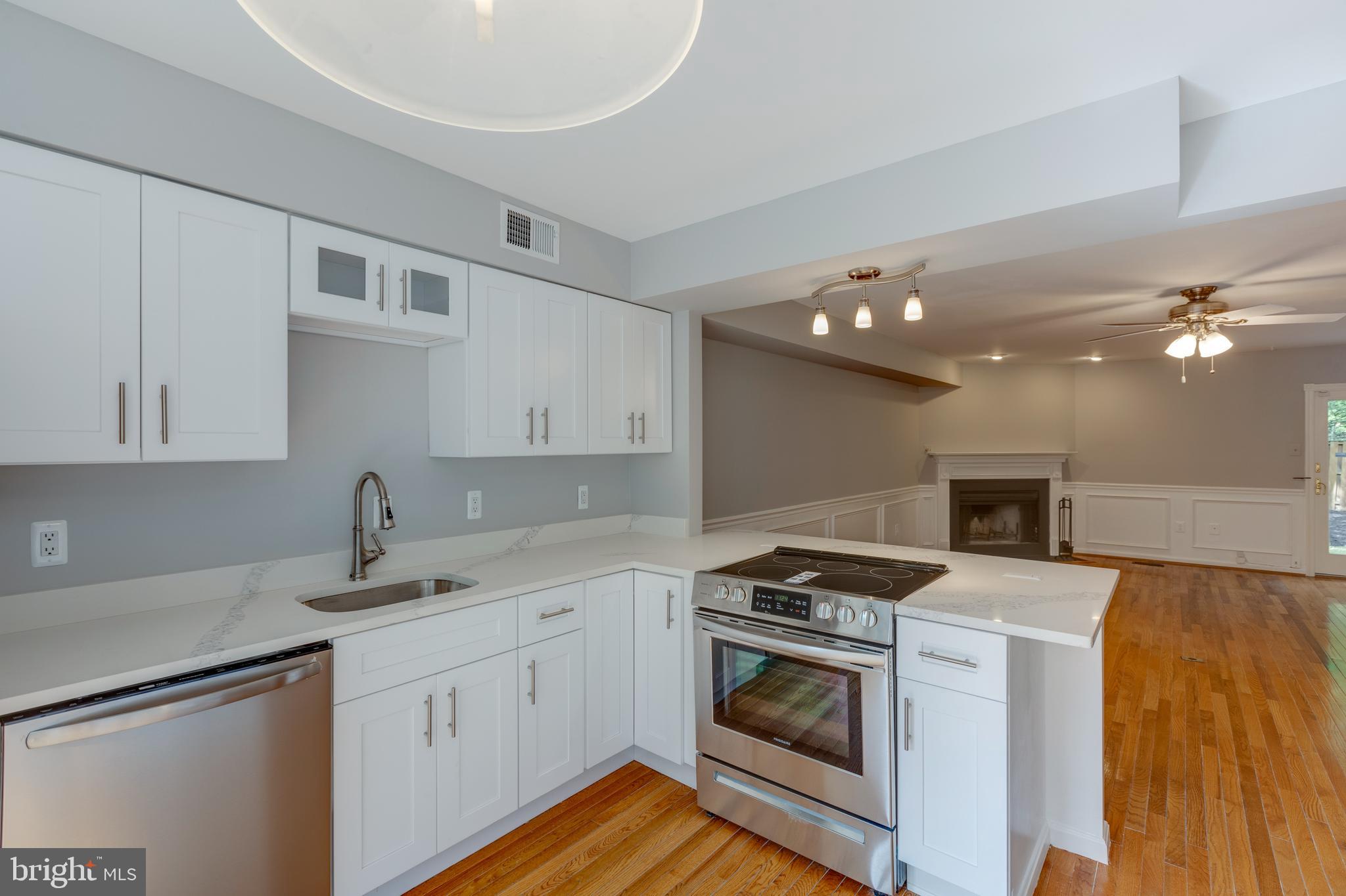 GAMBRILL COURT - Residential