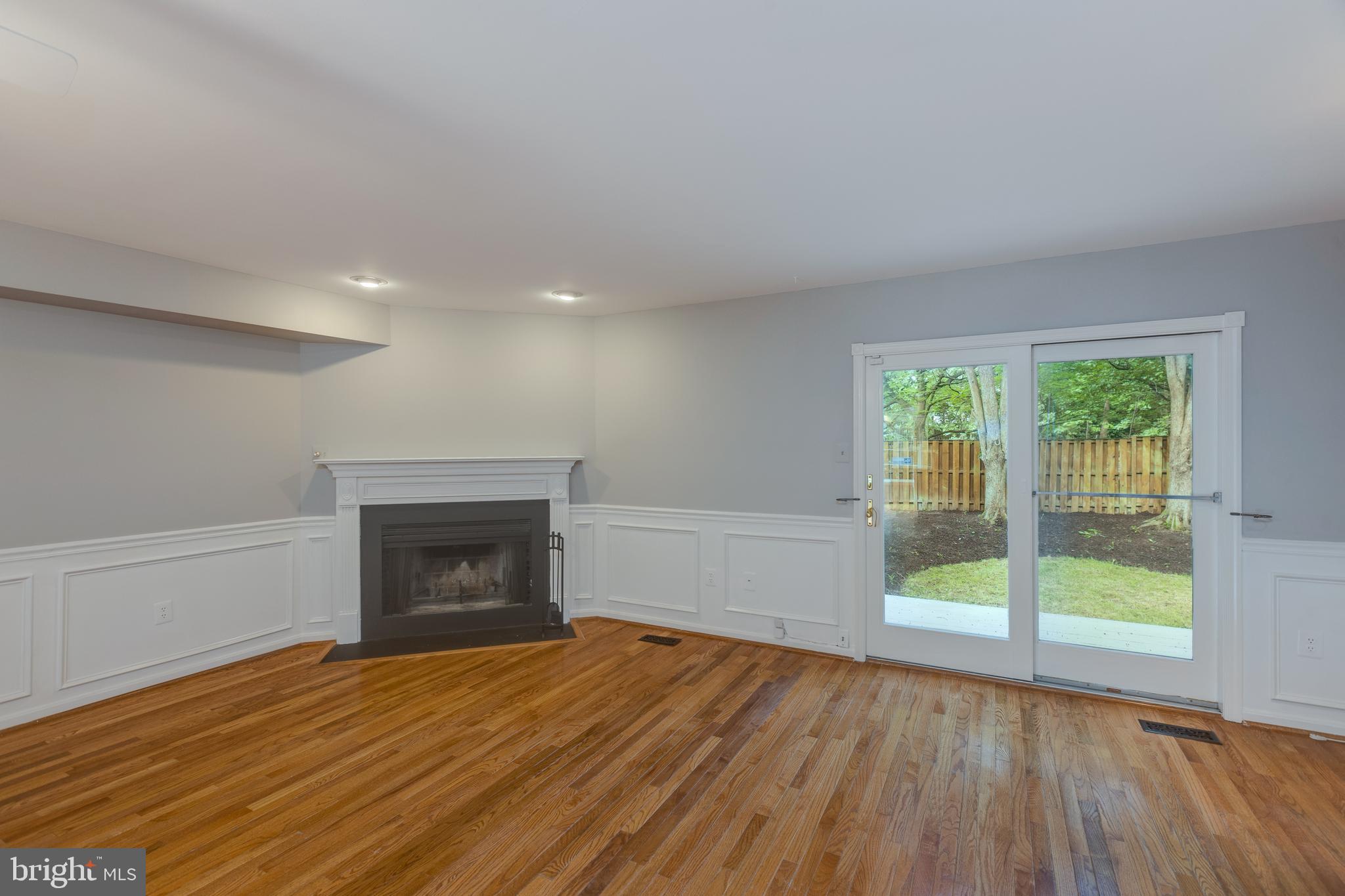 GAMBRILL COURT - Residential