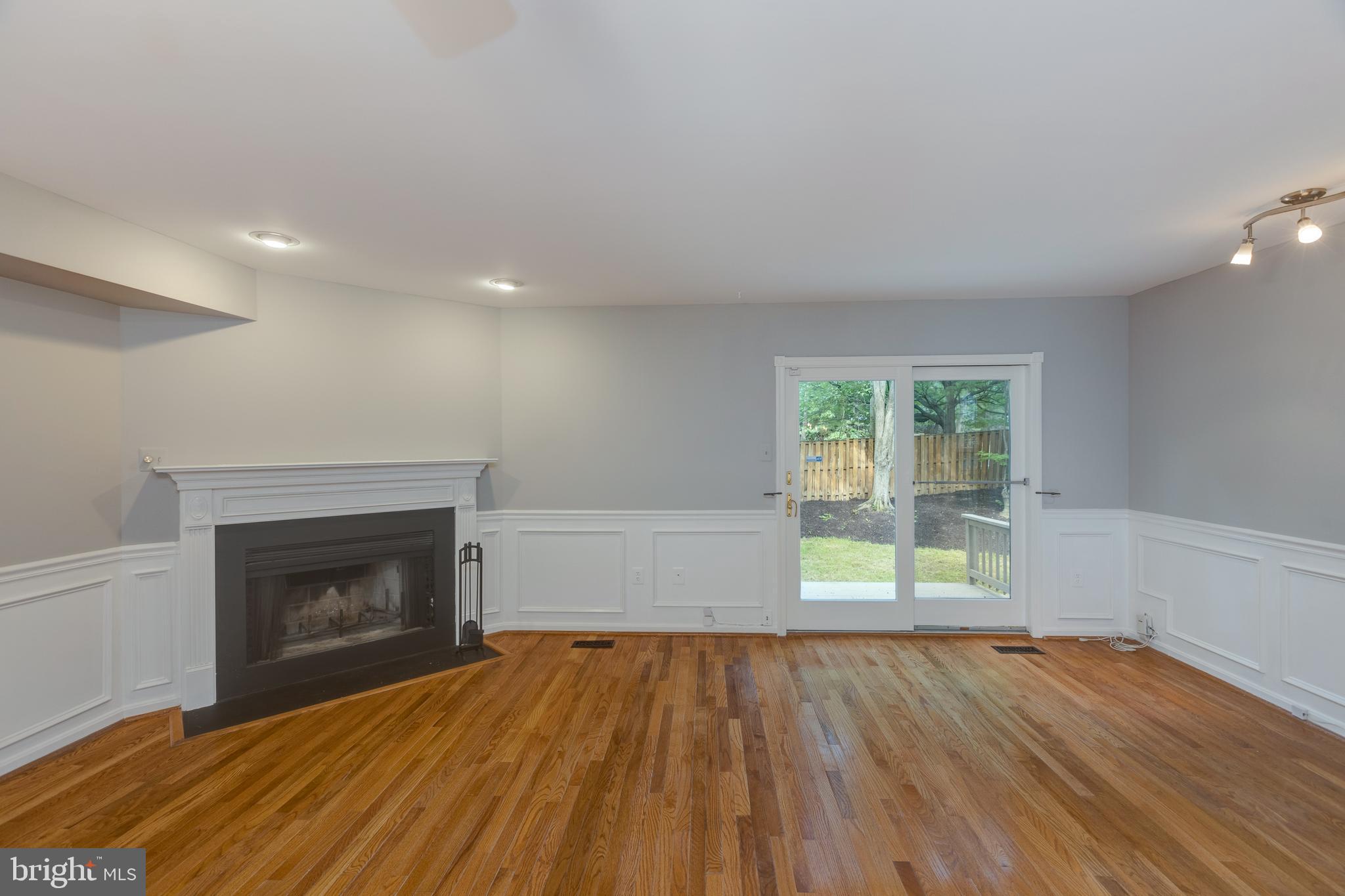 GAMBRILL COURT - Residential