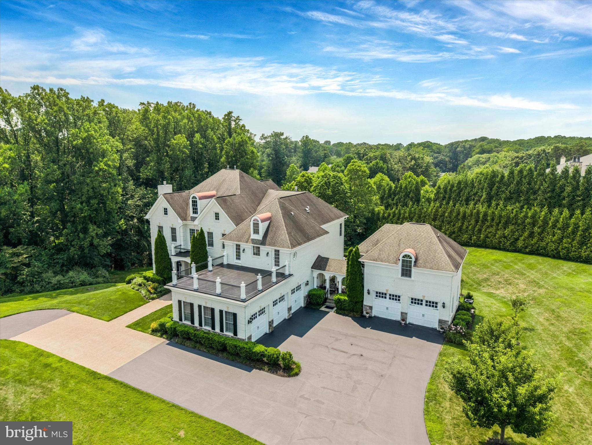 9107 DARA LANE