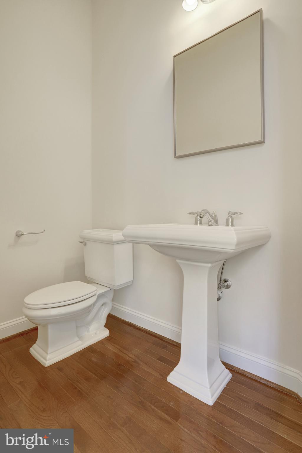 MONACAN ESTATES - Residential