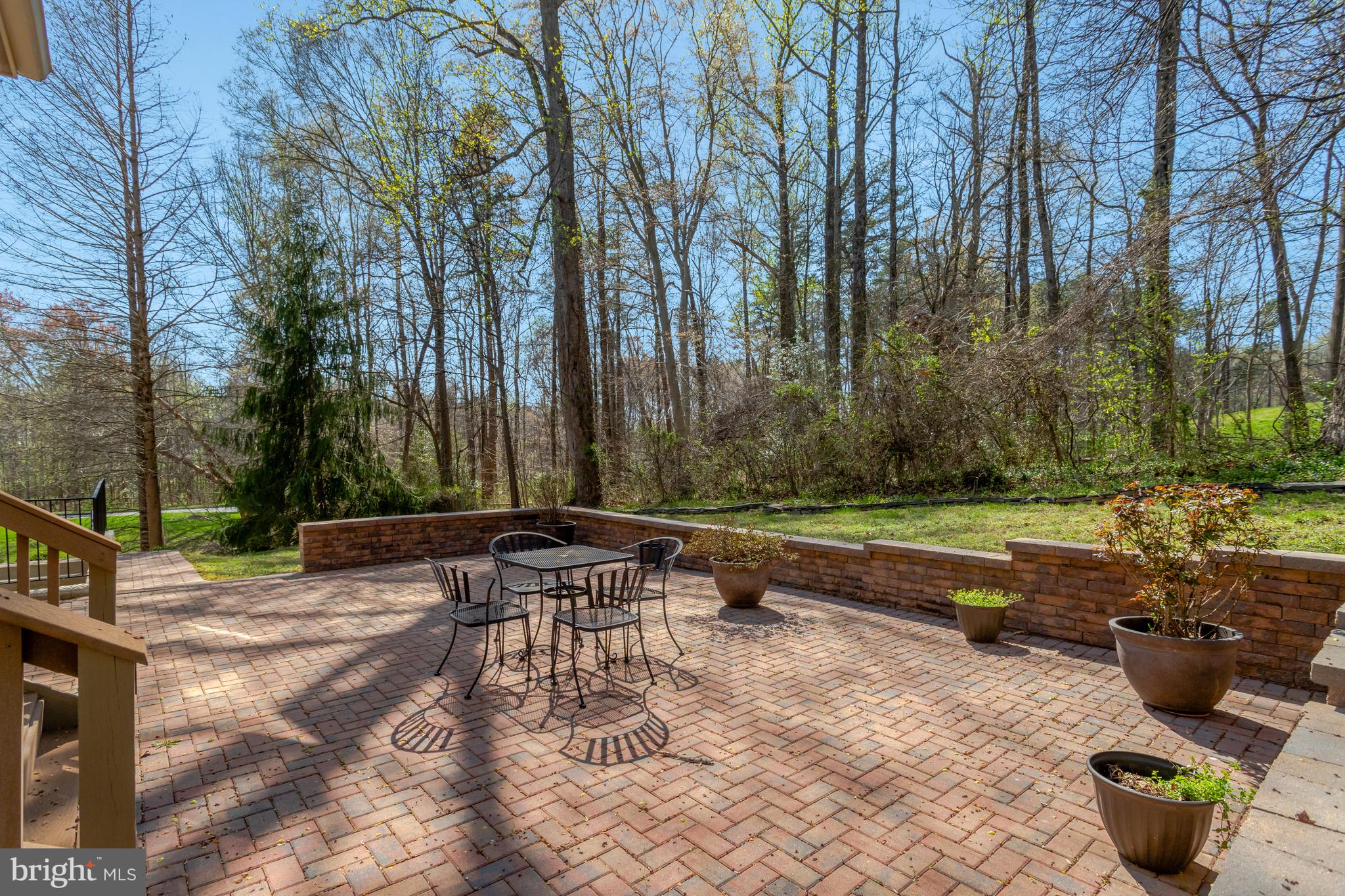 MONACAN ESTATES - Residential