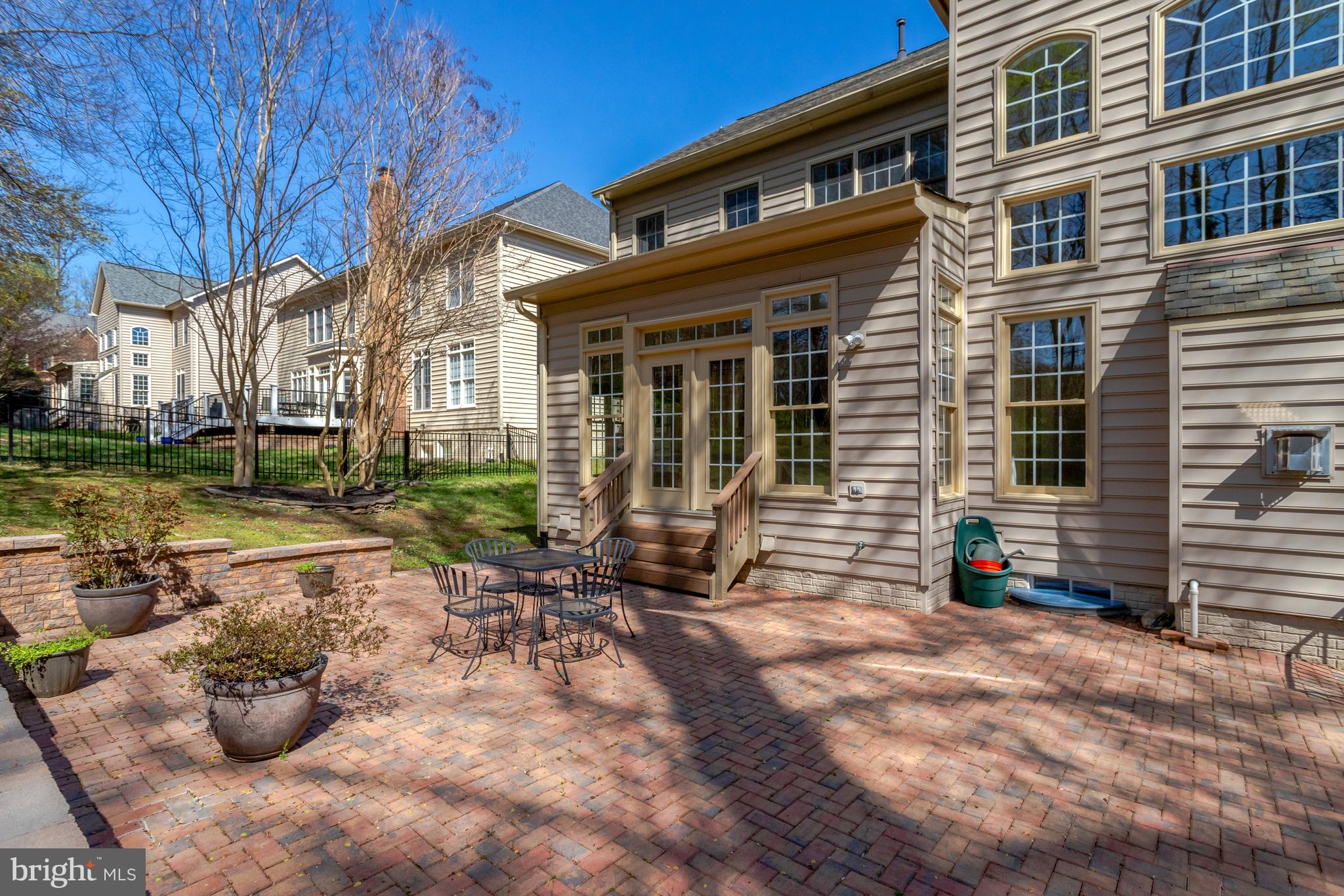 MONACAN ESTATES - Residential