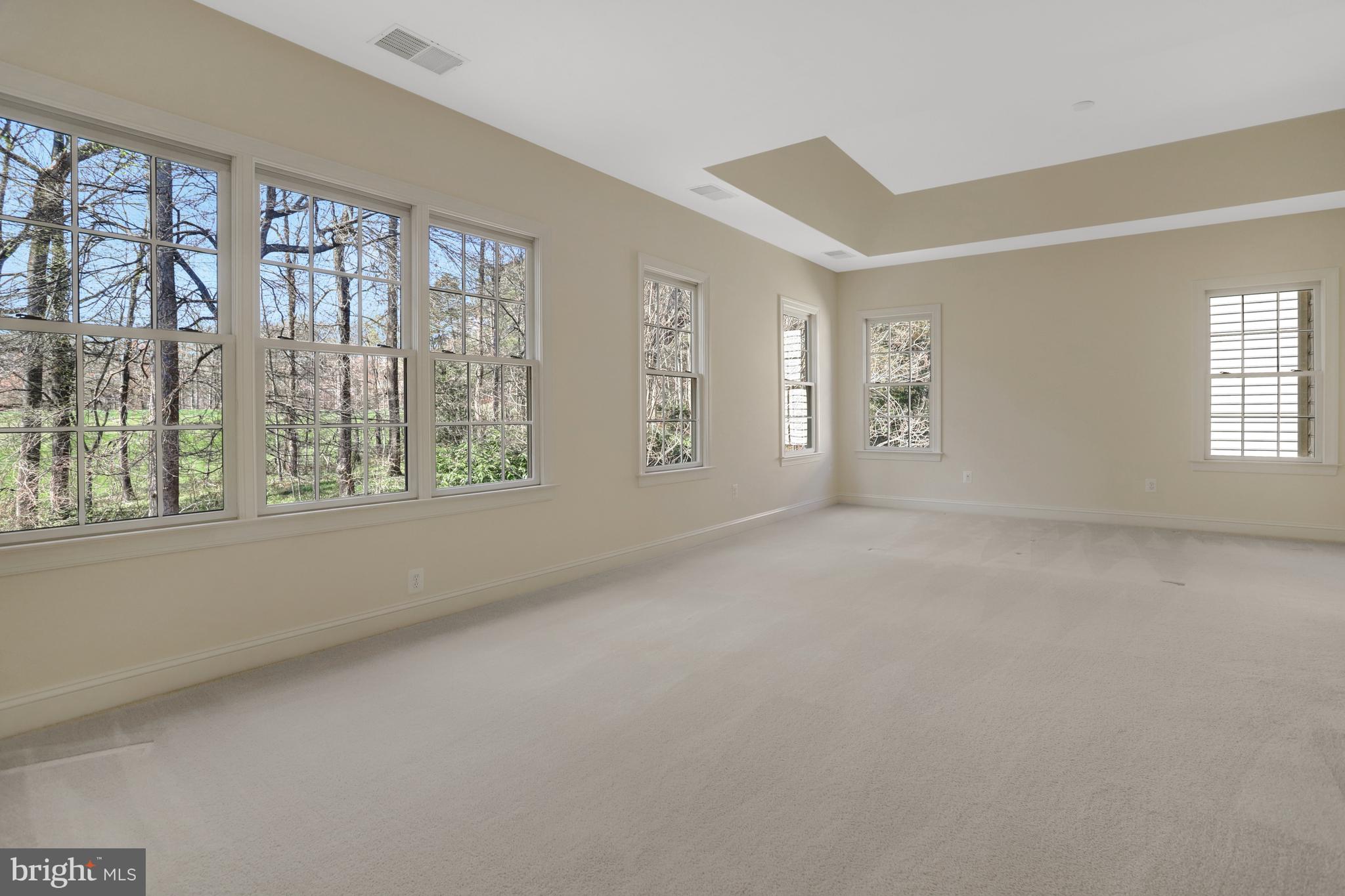 MONACAN ESTATES - Residential