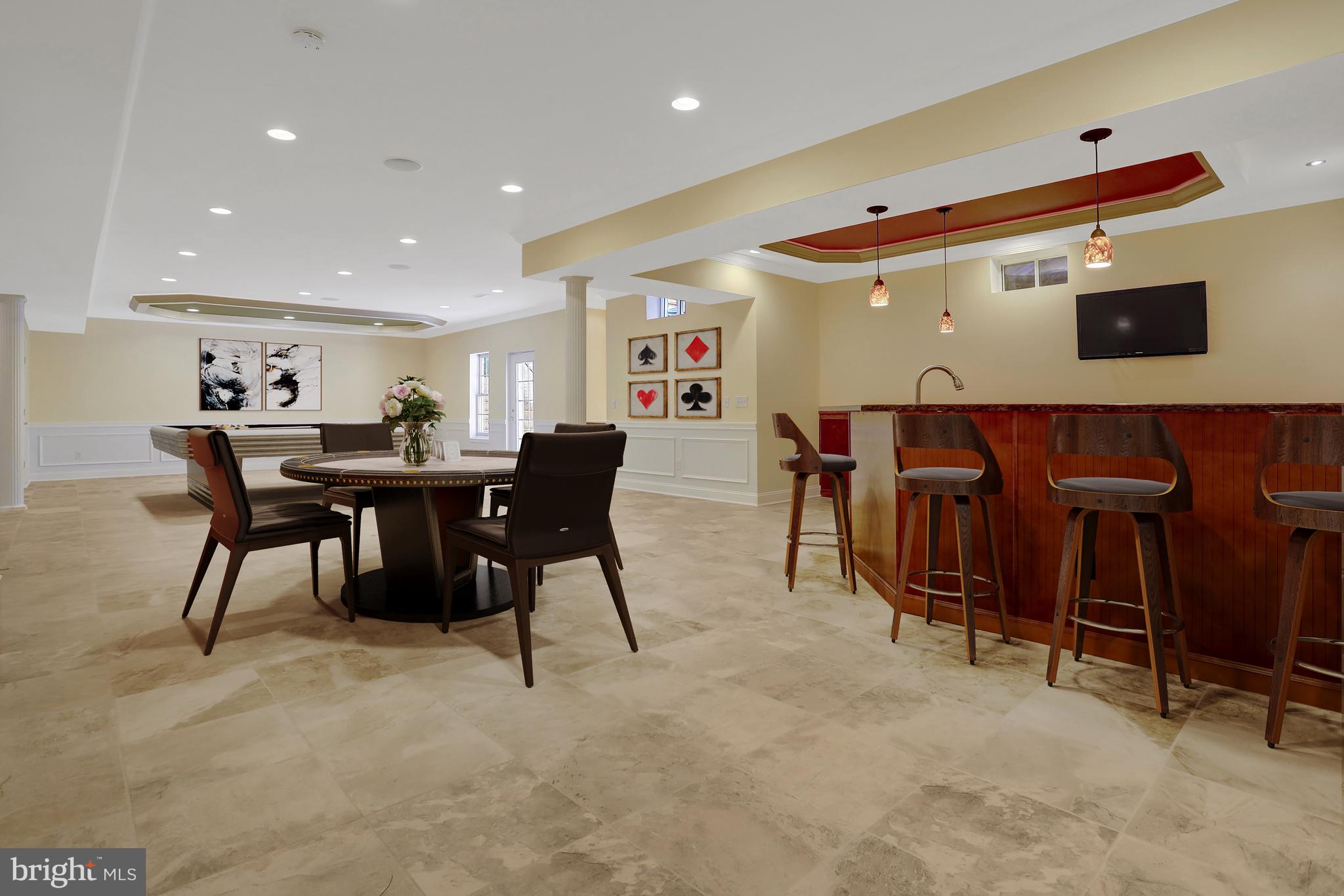 MONACAN ESTATES - Residential