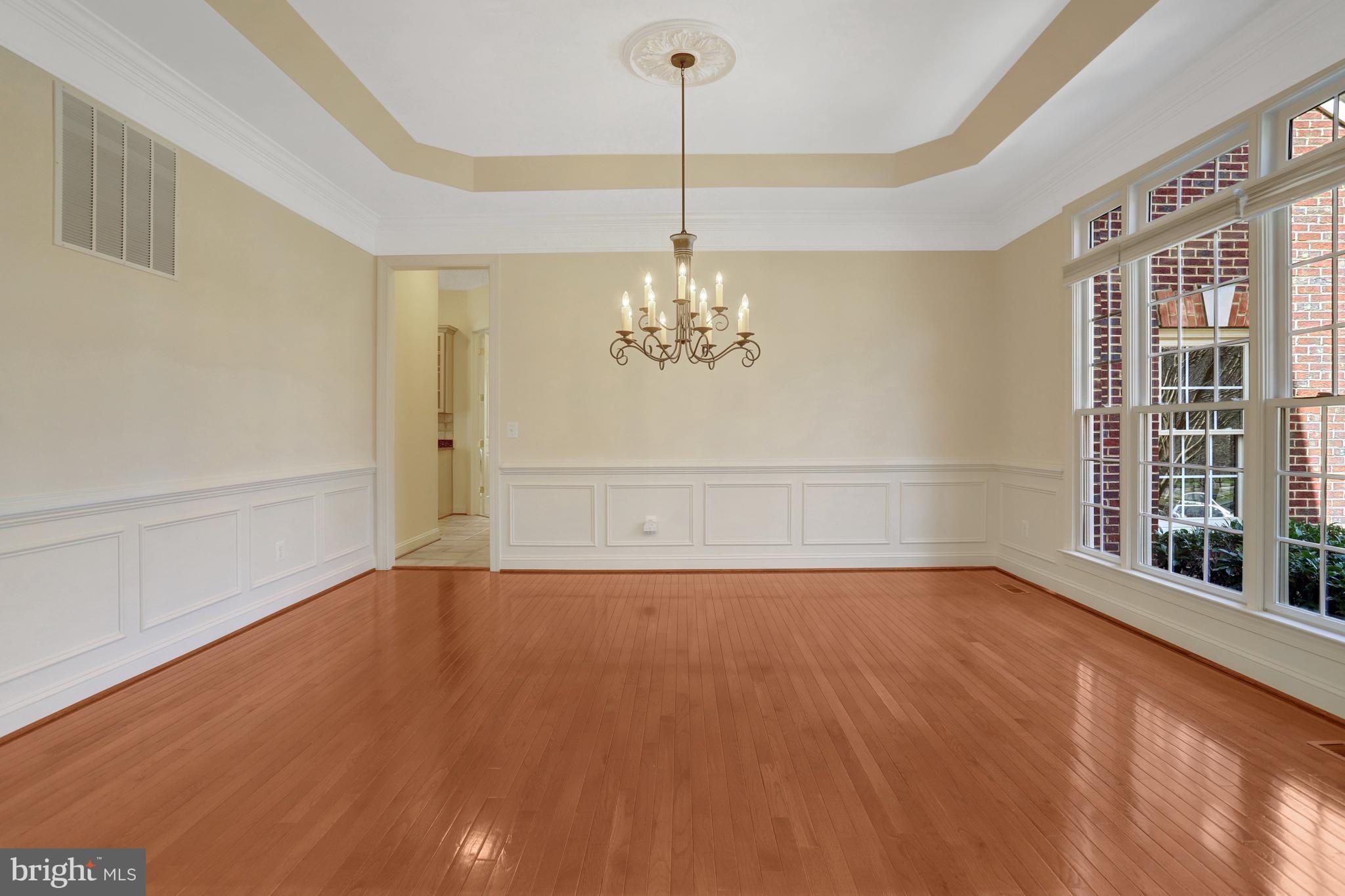 MONACAN ESTATES - Residential