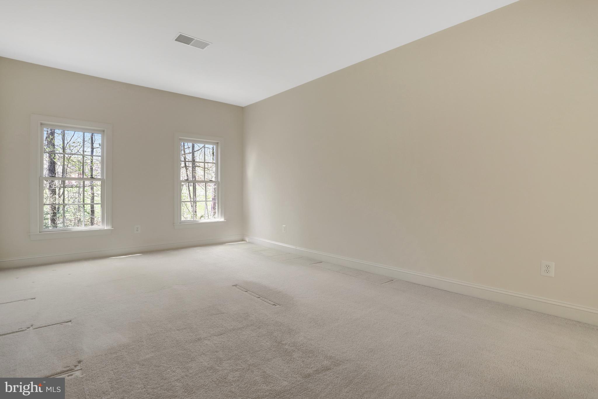 MONACAN ESTATES - Residential