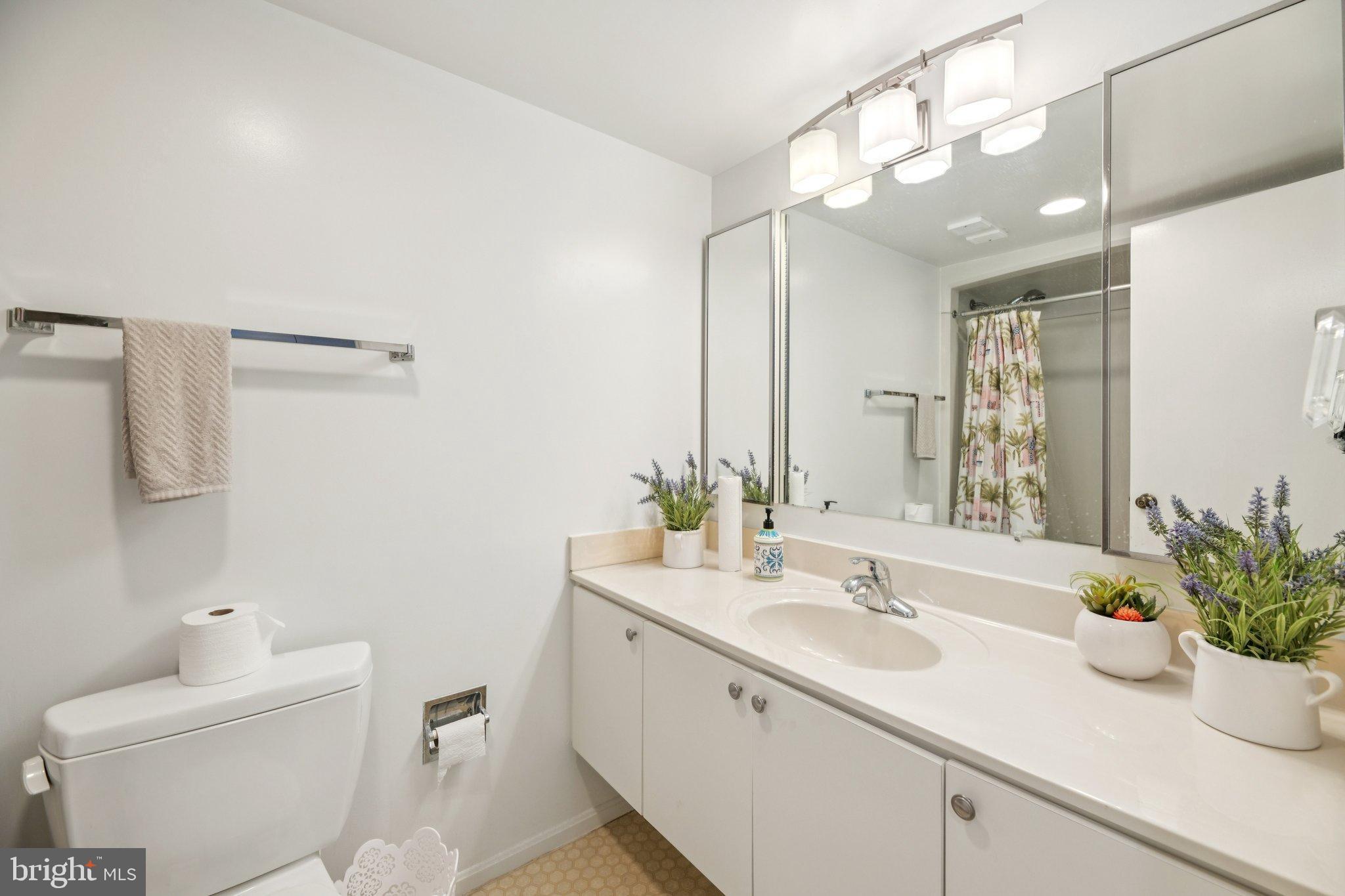 HUNTINGTON RESERVE - Residential