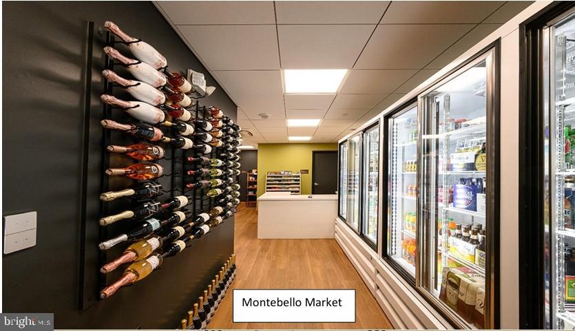 HUNTINGTON RESERVE - Residential