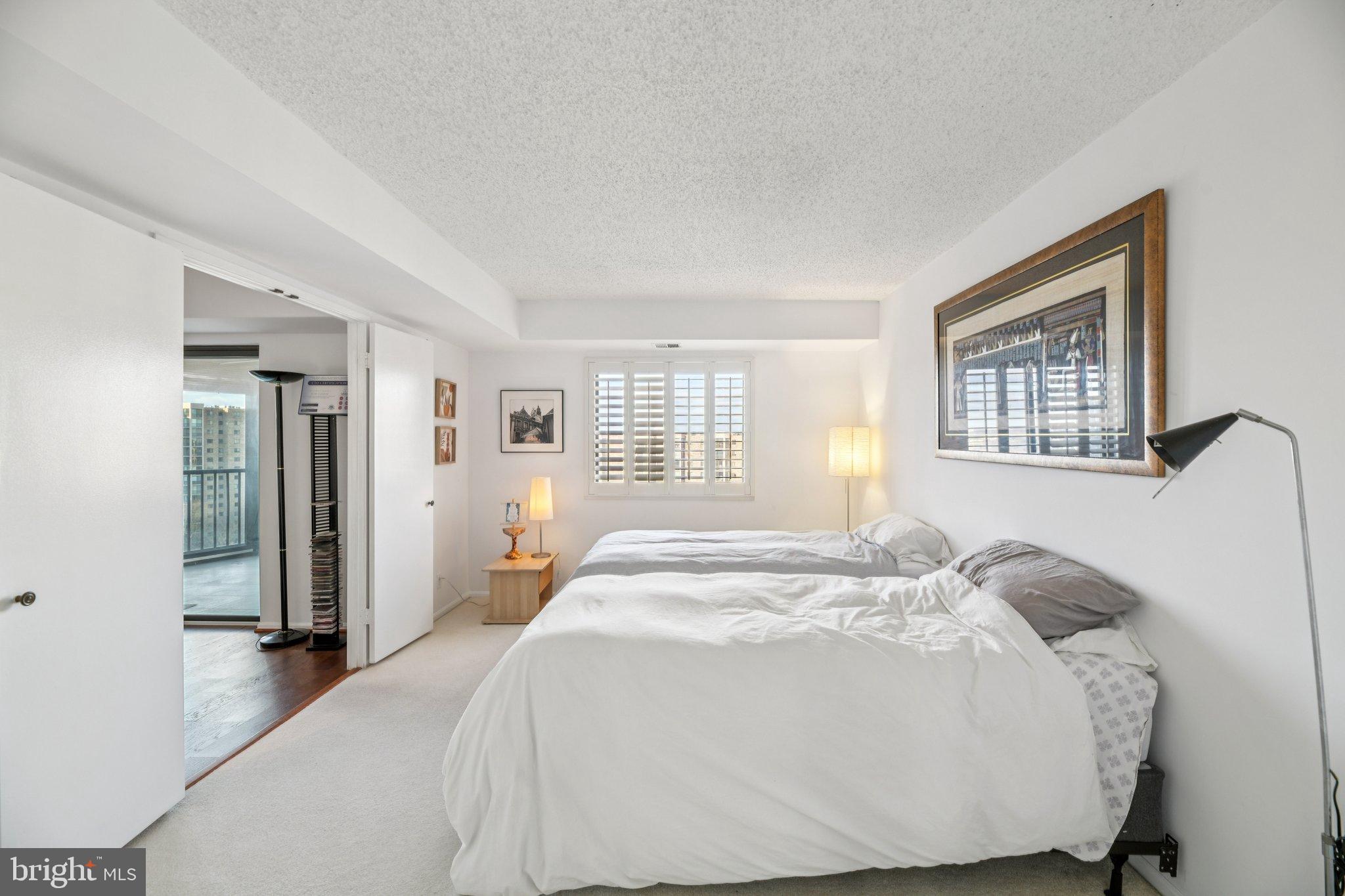 HUNTINGTON RESERVE - Residential