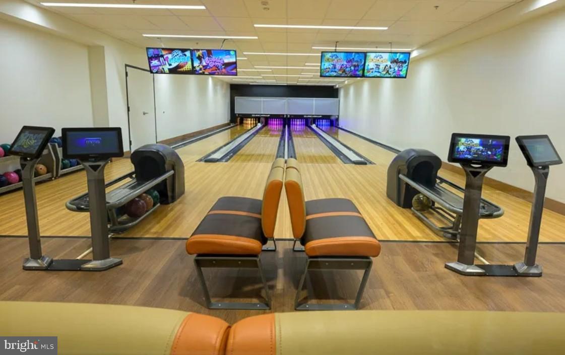 HUNTINGTON RESERVE - Residential