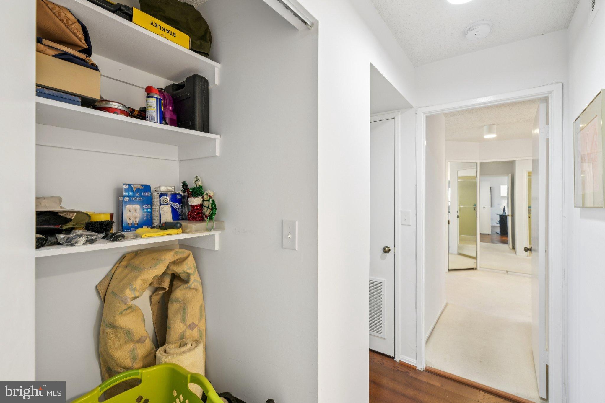 HUNTINGTON RESERVE - Residential