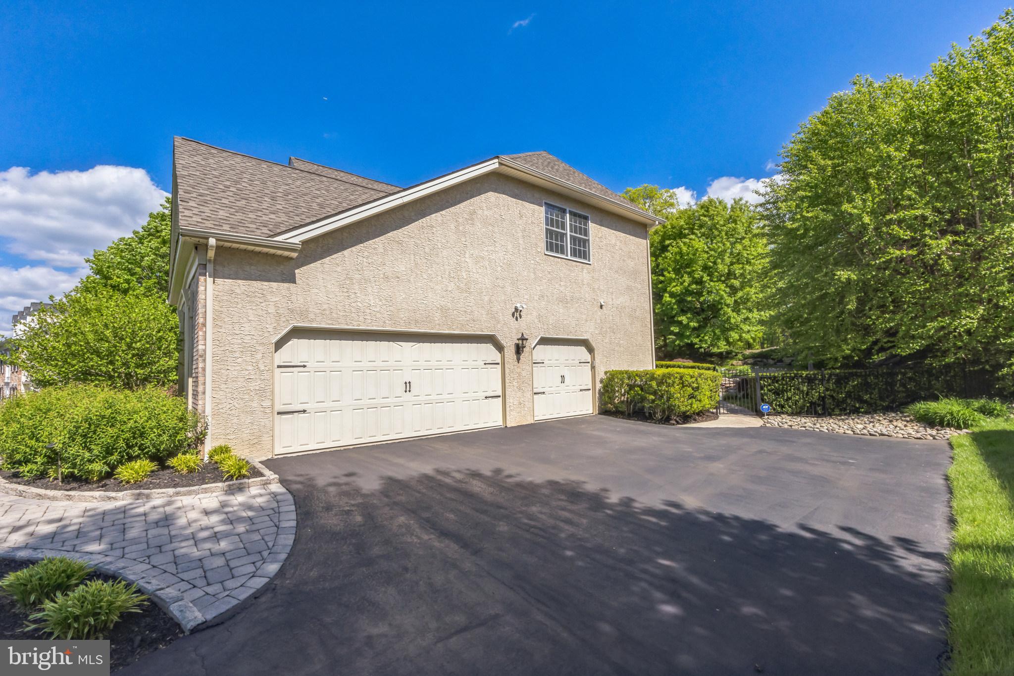 WESTTOWN CHASE - Residential