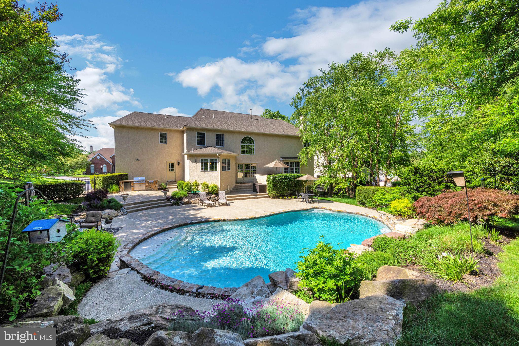 WESTTOWN CHASE - Residential