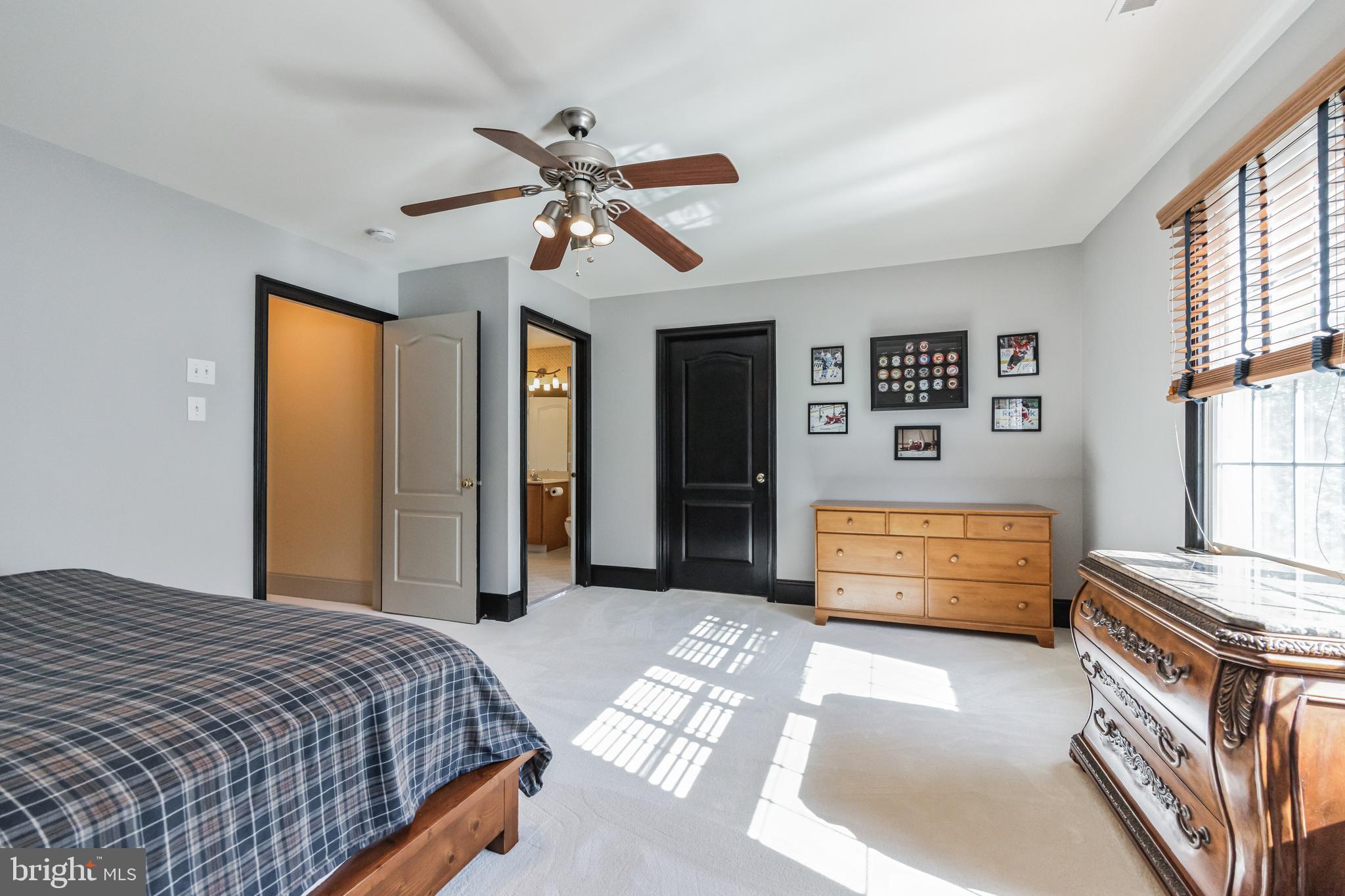 WESTTOWN CHASE - Residential