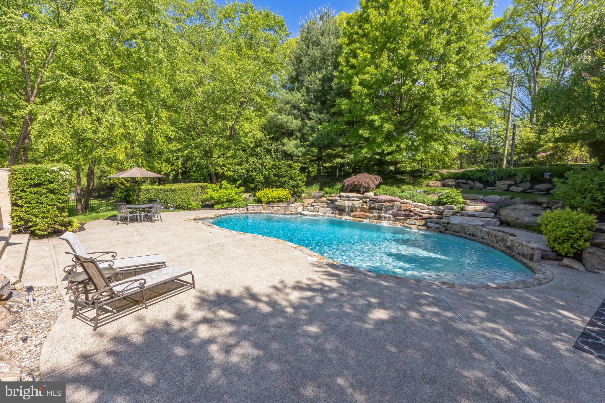 WESTTOWN CHASE - Residential