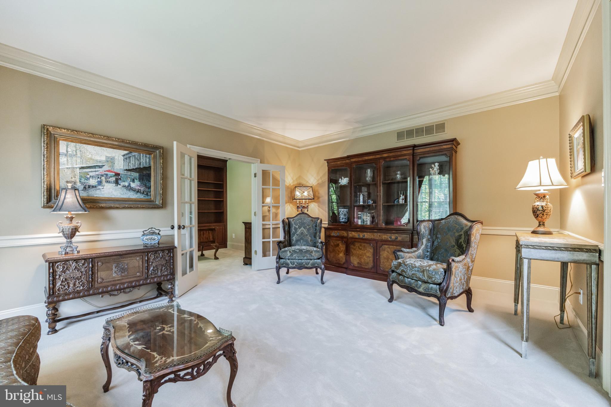 WESTTOWN CHASE - Residential