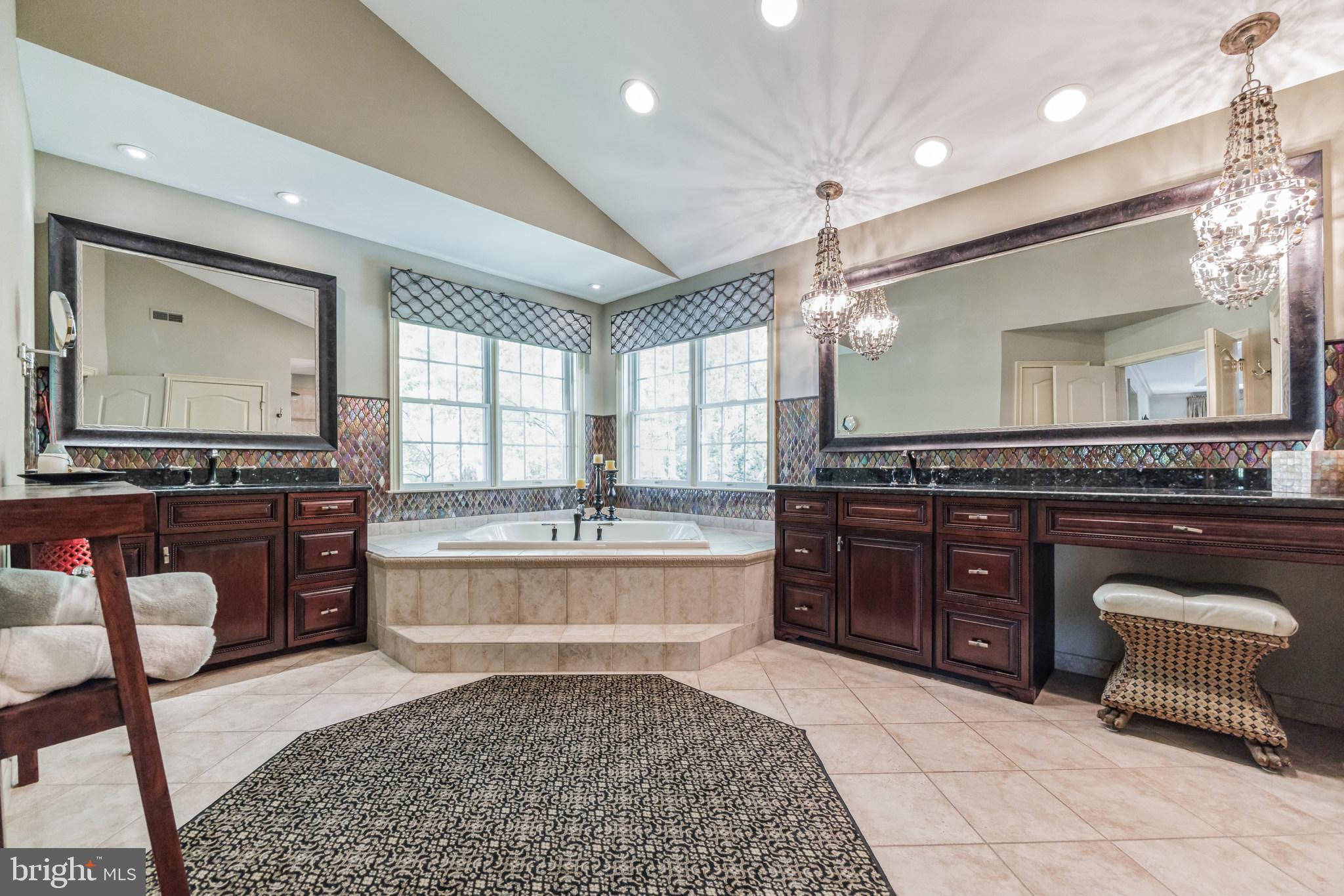 WESTTOWN CHASE - Residential