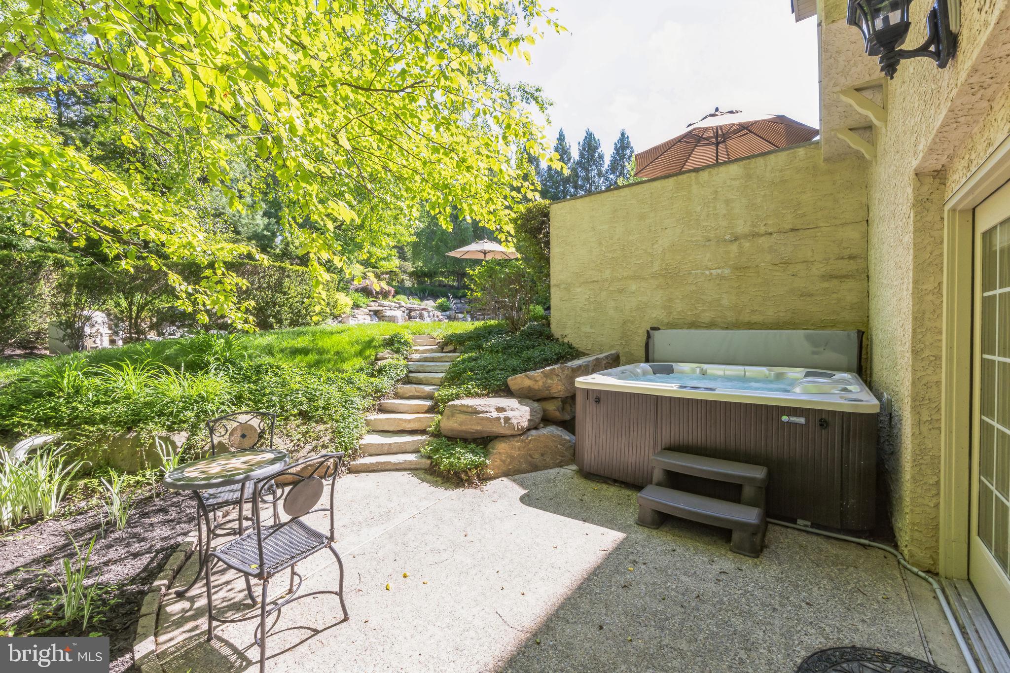 WESTTOWN CHASE - Residential