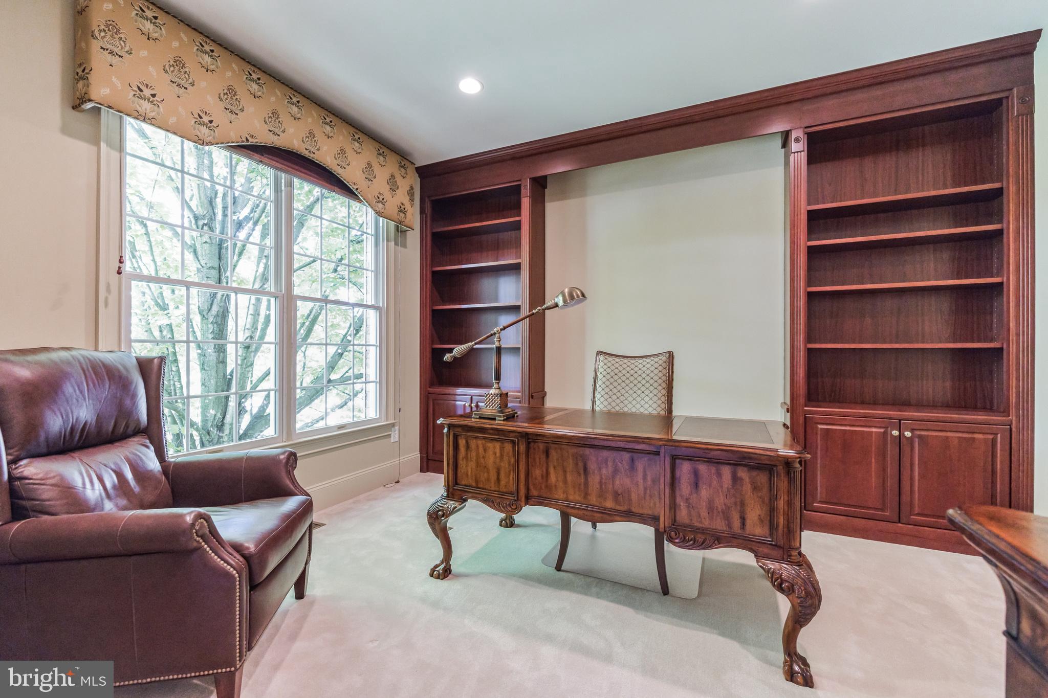 WESTTOWN CHASE - Residential