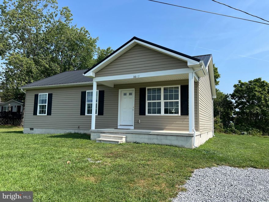 2849 Giles Mill Rd., Inwood, WV 25428
Details:
3 Bedrooms
2 Bathrooms
Open Floor Plan
Spacious Yard
Prime Location
Rental Terms:
Monthly Rent: $1,500
Security Deposit: Required
Lease Term: [Insert lease term here, e.g., 12 months]
Requirements:
Credit Check, Background Check, and Criminal Check Required
Minimum Credit Score: 600+
Each Individual 18+ Must Submit an Application
Additional Notes:
🚭 No Smoking
🚫 Not Pet Friendly
This home offers a comfortable open layout, a generous yard space, and a great location. Ideal for tenants looking for a quiet, well-kept place to call home.