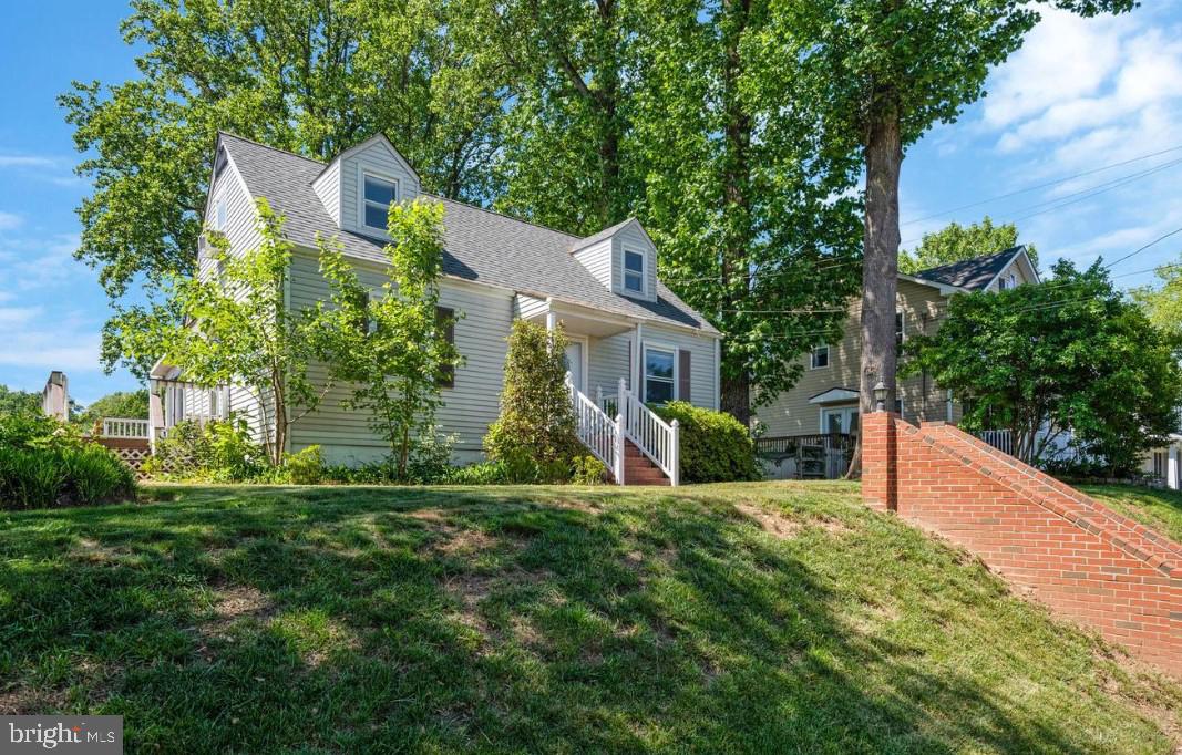 4038 POPLAR STREET