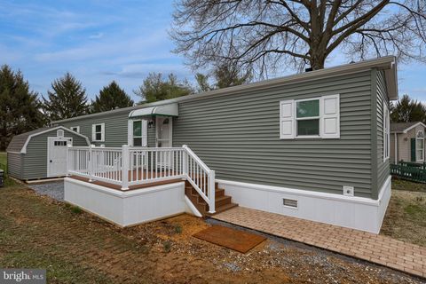 129 MEADOW VALLEY ROAD 11 EPHRATA PA 17522