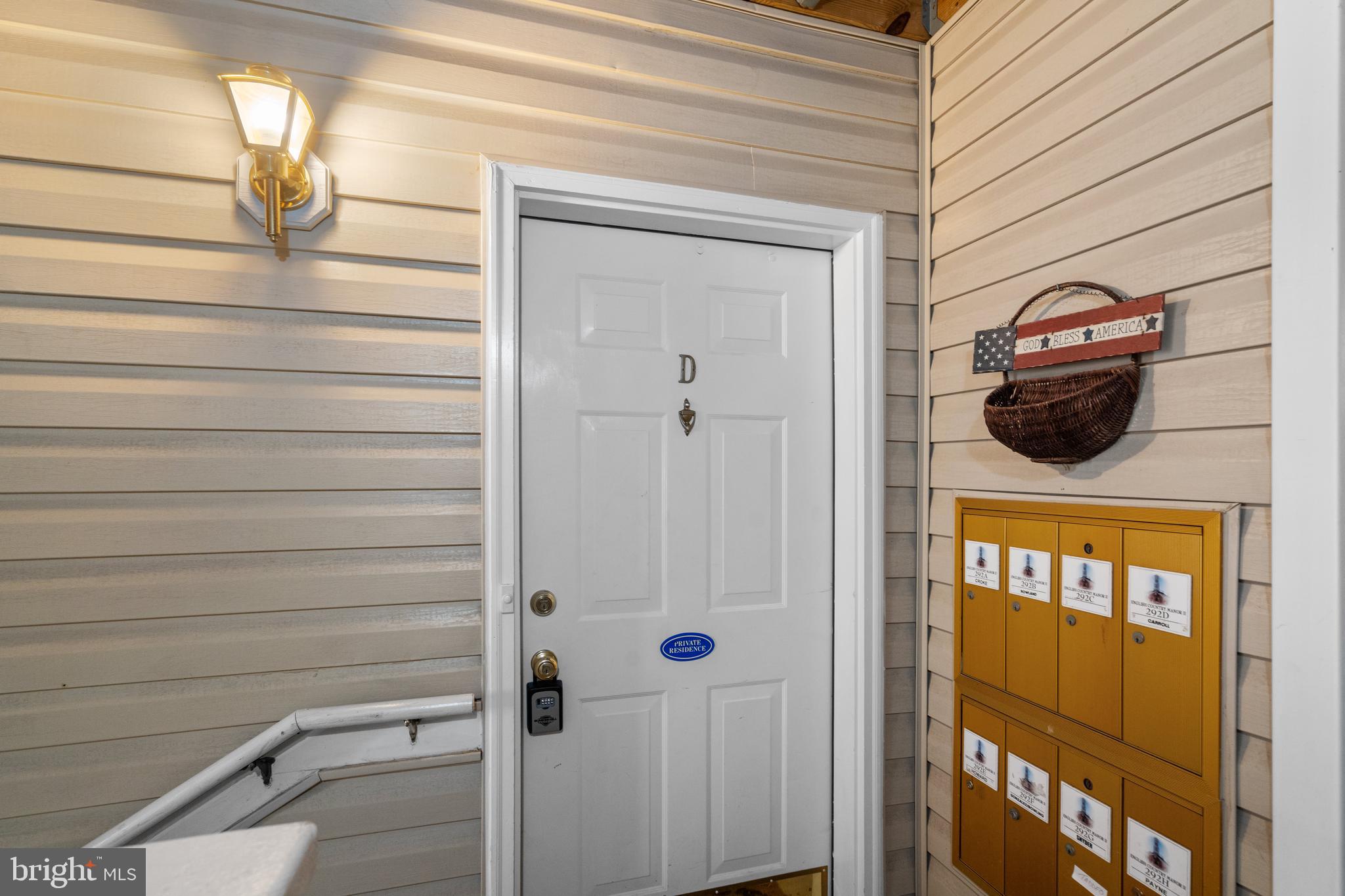 ENGLISH COUNTRY MANOR - Residential