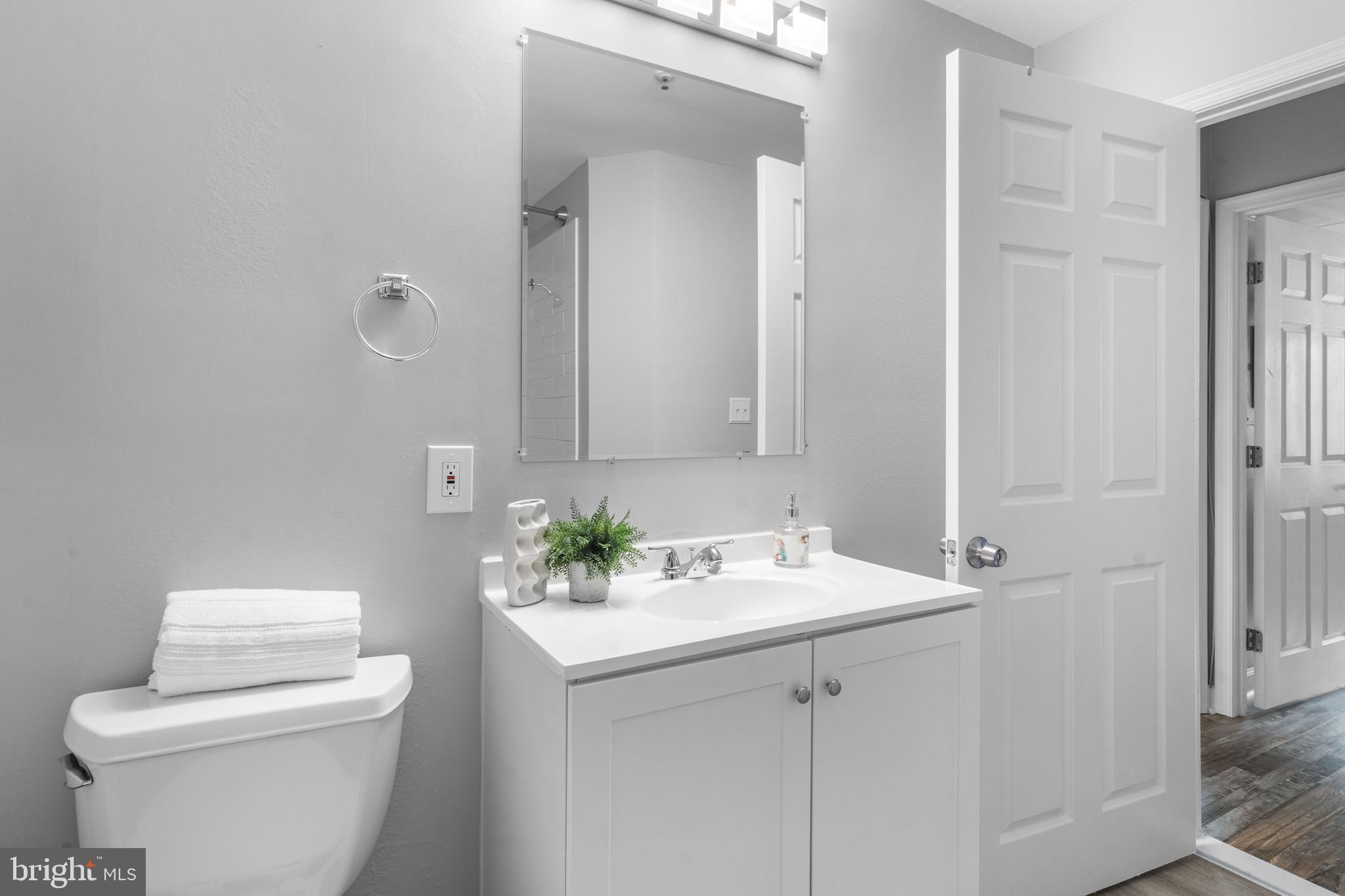 ENGLISH COUNTRY MANOR - Residential