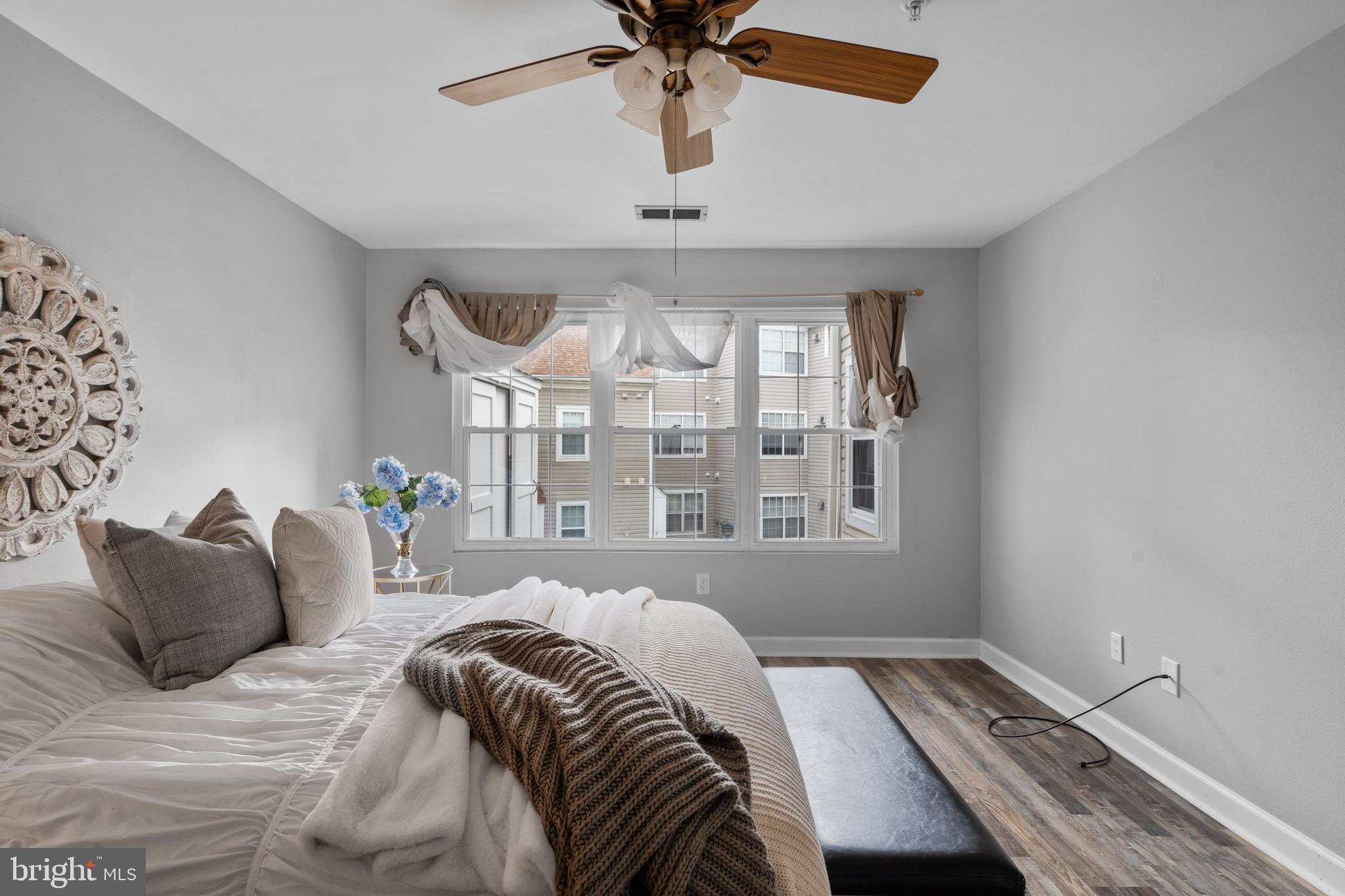 ENGLISH COUNTRY MANOR - Residential