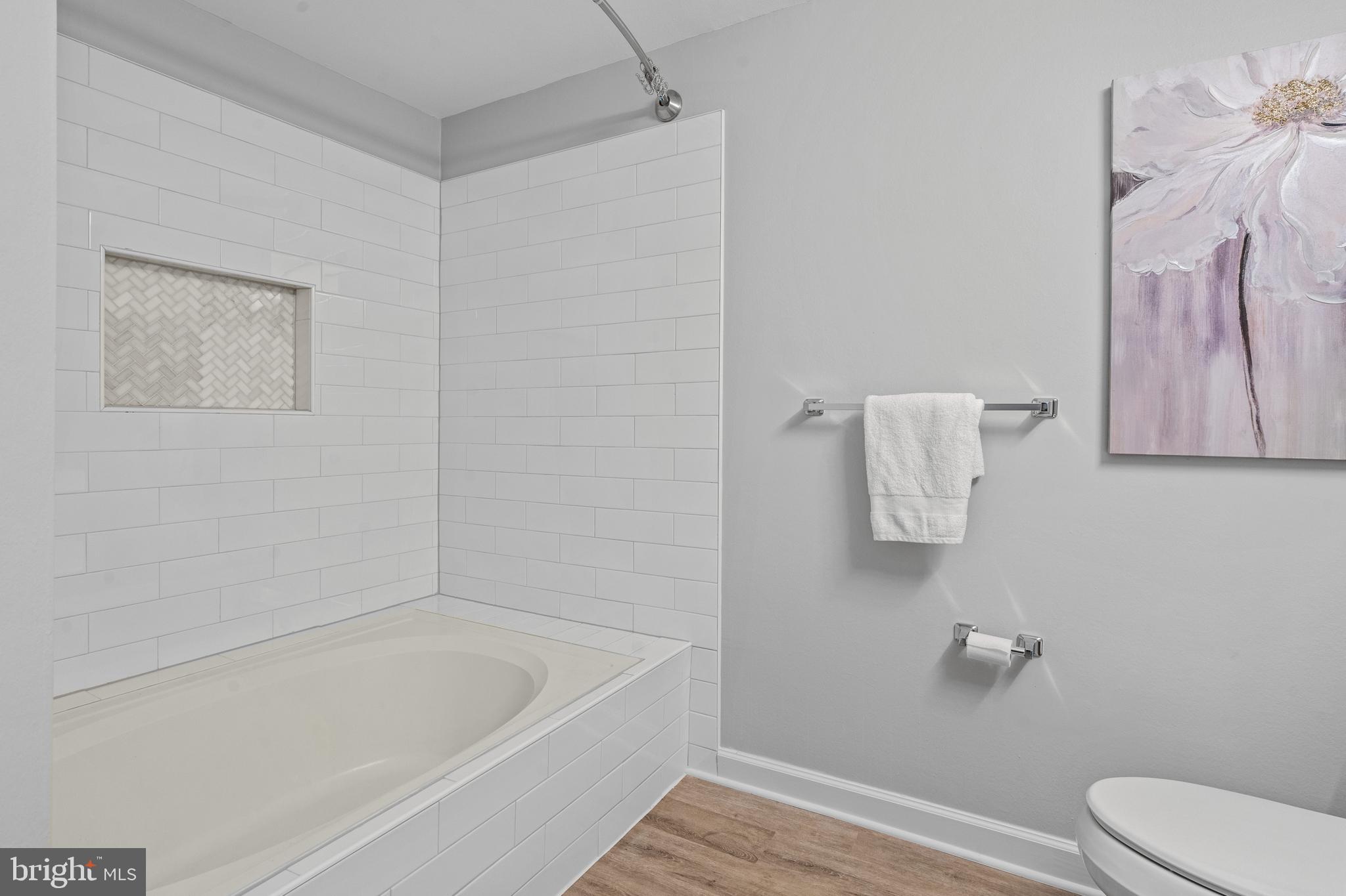 ENGLISH COUNTRY MANOR - Residential