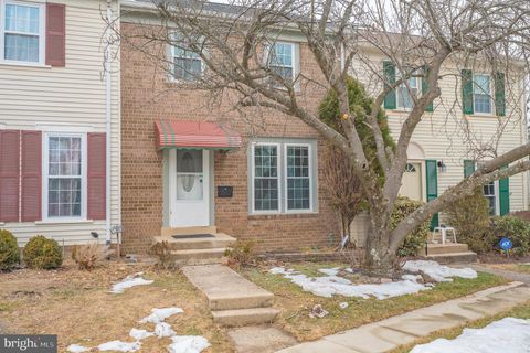 Townhouse For Sale - 15743 Millbrook Lane #72<br/> LAUREL, MD 20707
