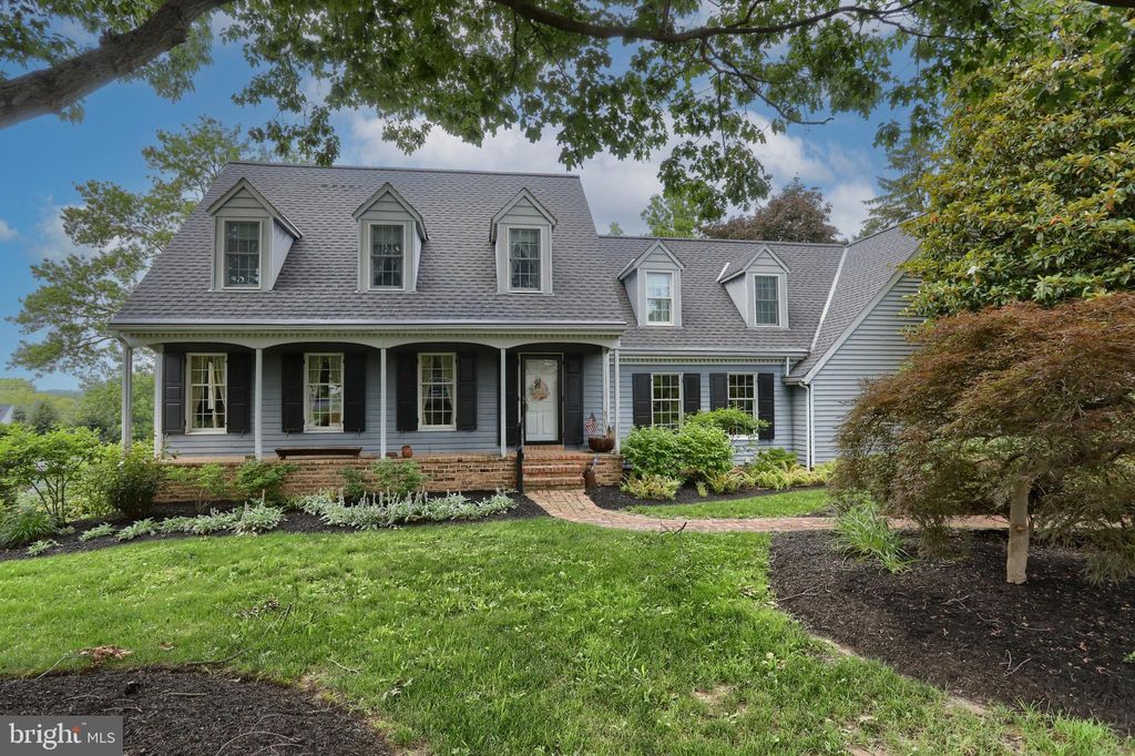 Photo of 1111 Bear Creek Road, ELIZABETHTOWN, PA 17022 (MLS # PALA2070924)