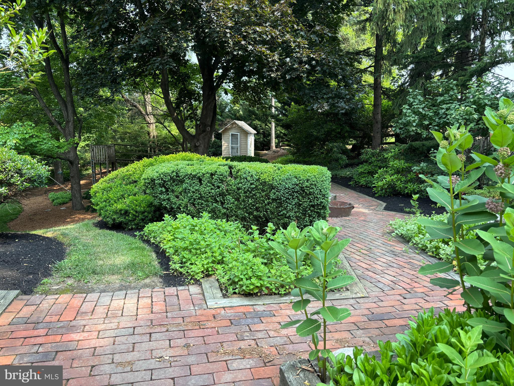 1111 BEAR CREEK ROAD