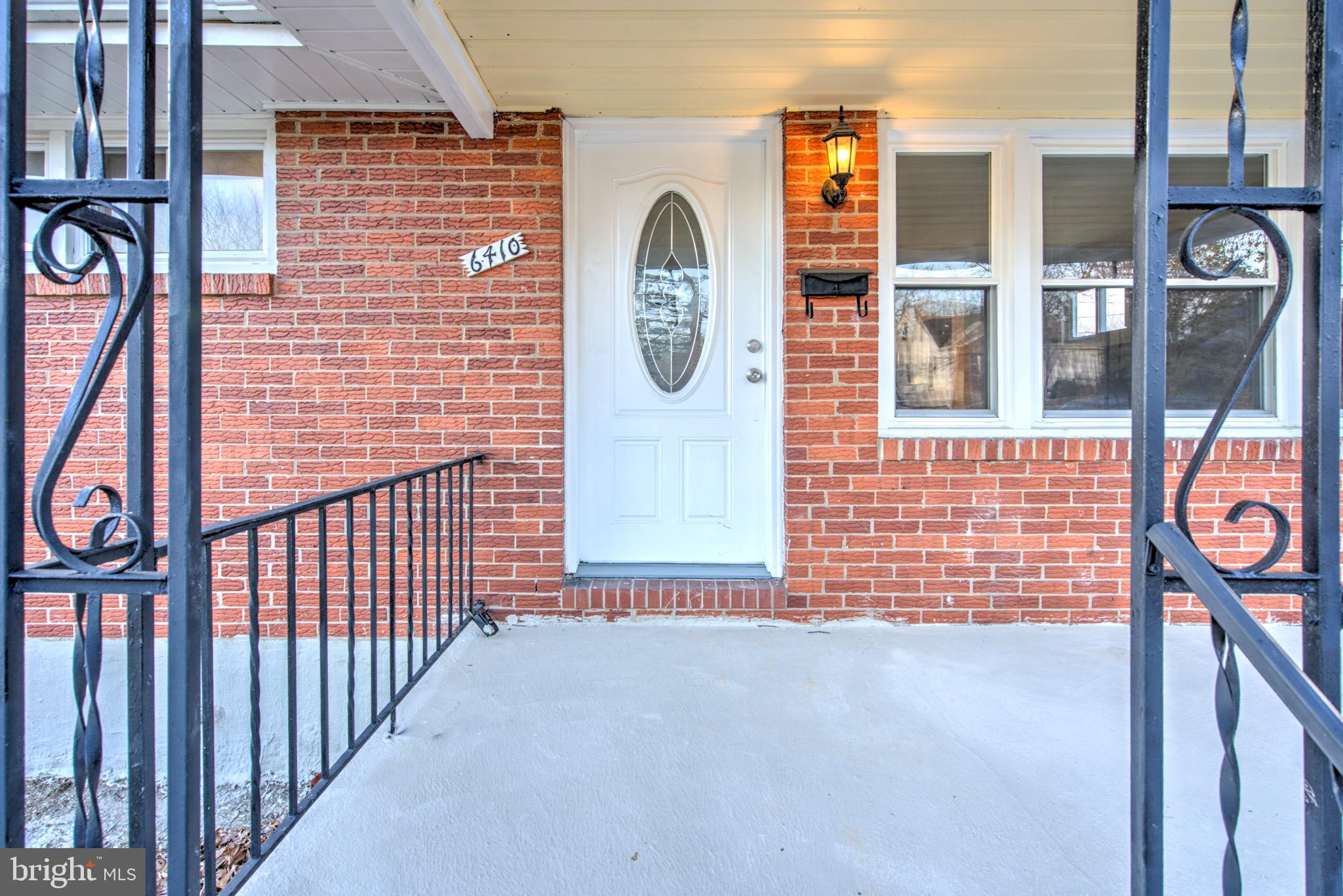 HAMILTON HILLS - Residential