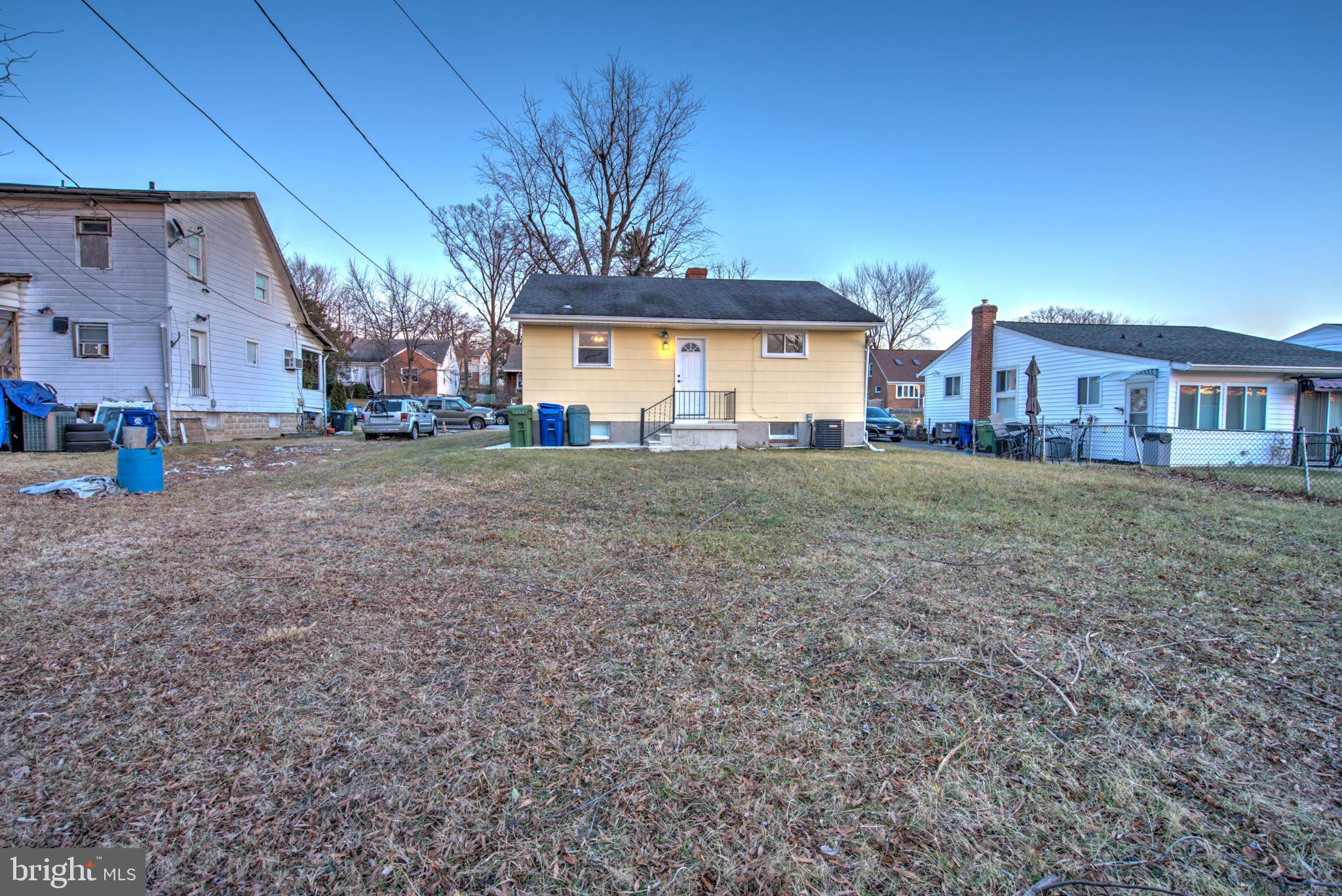 HAMILTON HILLS - Residential