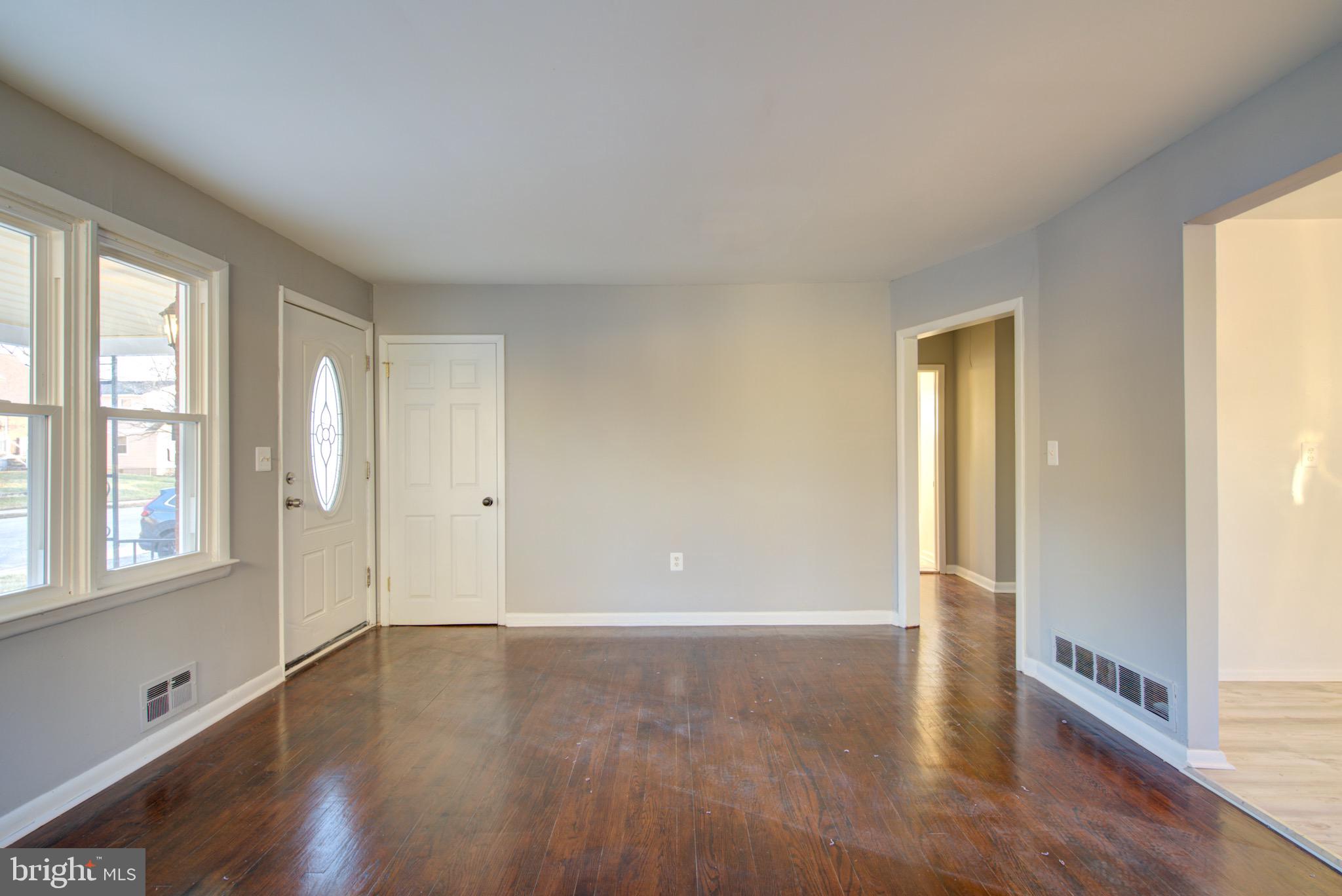 HAMILTON HILLS - Residential