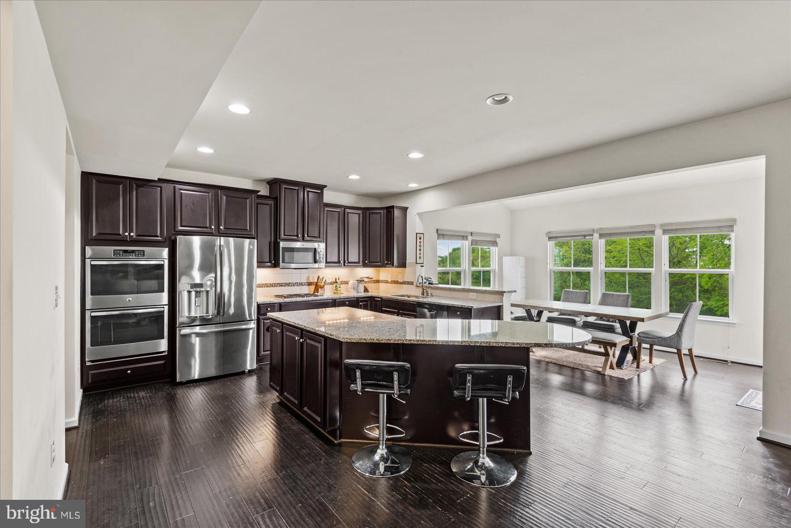 MAGNOLIA GREEN - Residential